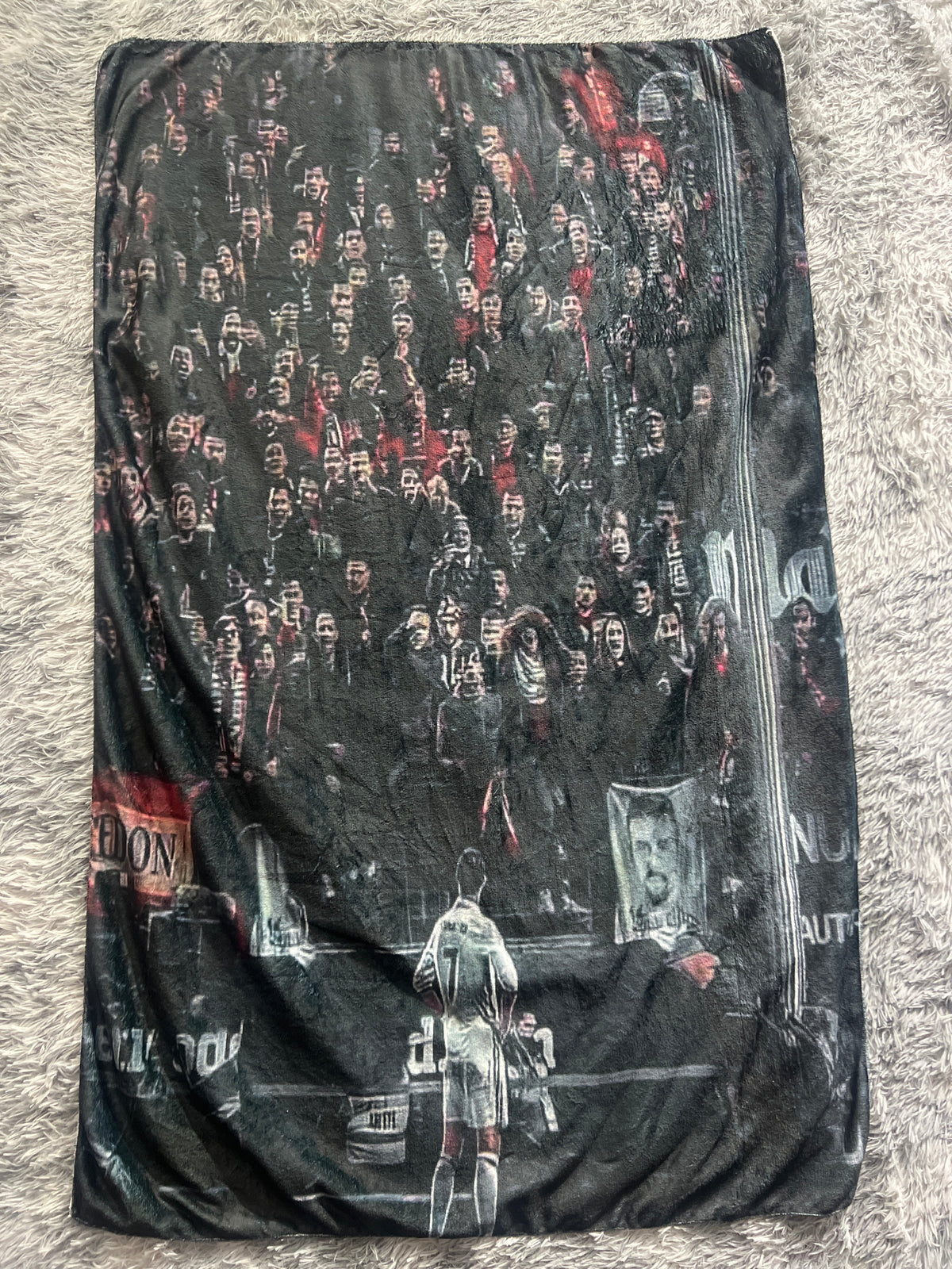 Messi Con Publico Frazada