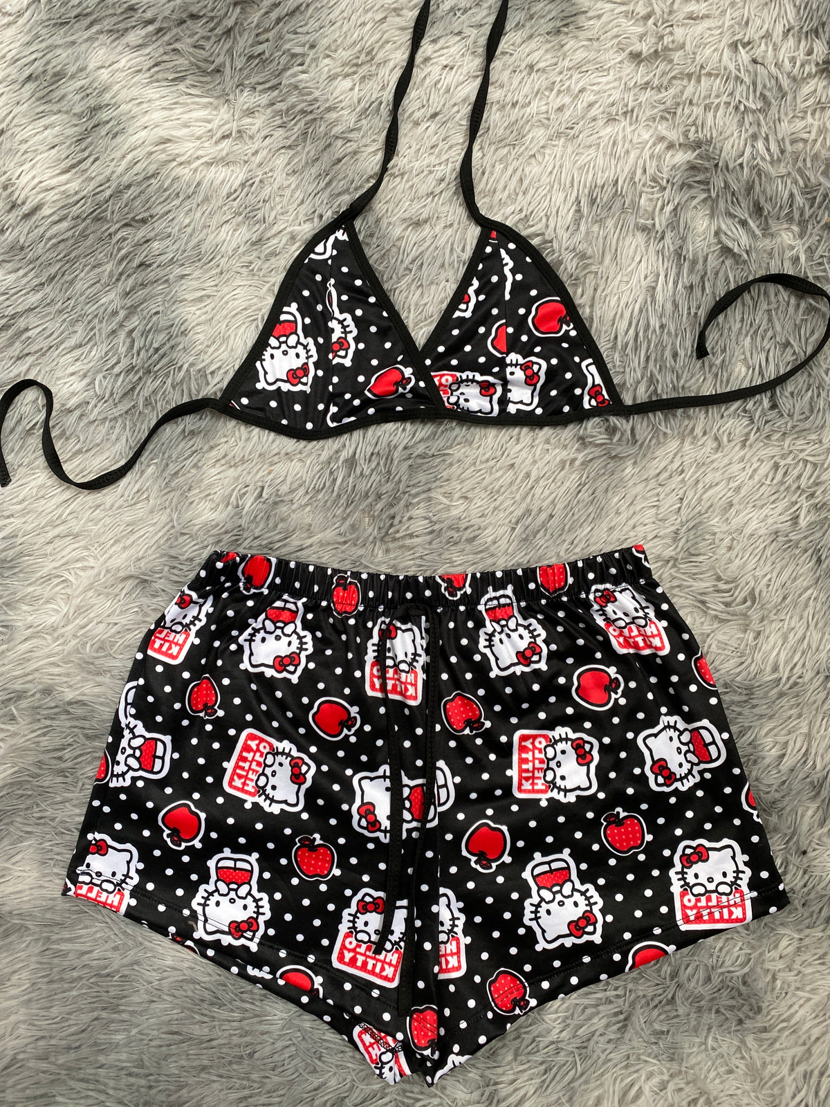 Hello Kitty Manzanas Top Con Short Brush