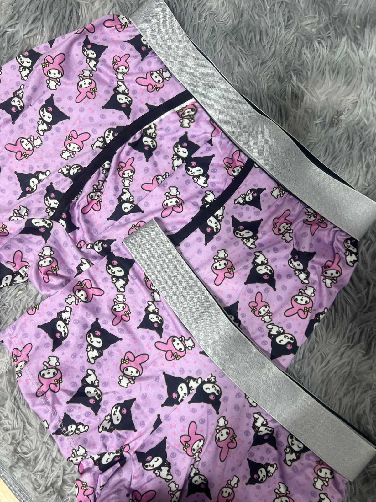 Calaveritas Dúo Con Boxer Xl Kuromi Y My Melody Fondo