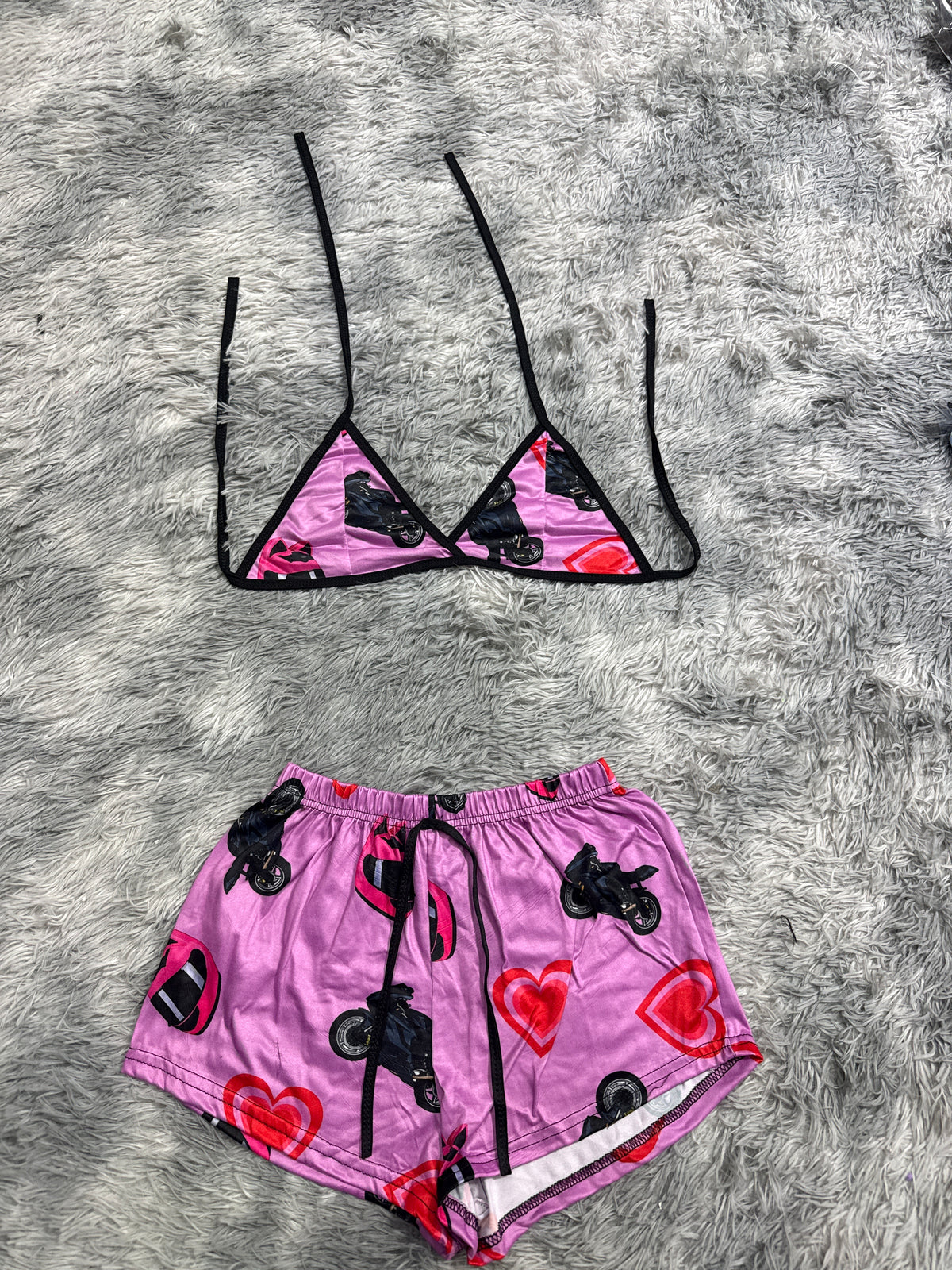 Motos Morado Con Corazones Rojos Top Con Short Brush