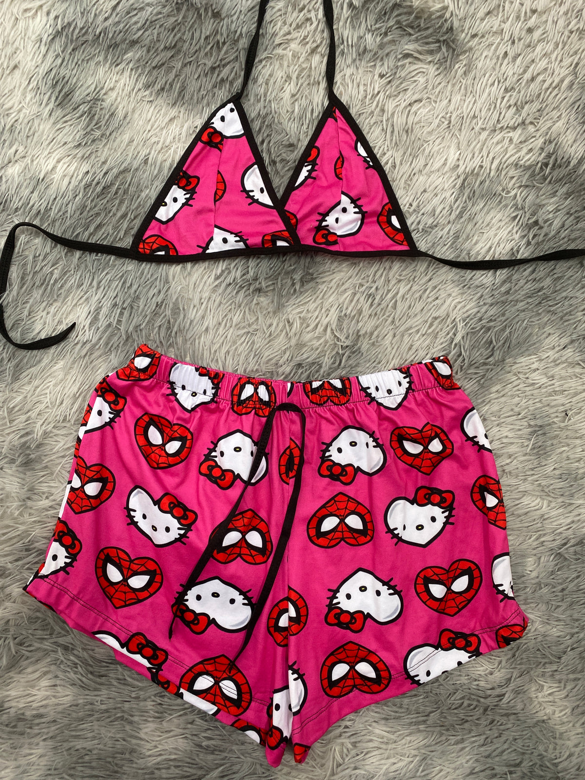 Spider Kitty Fondo Rosa Fuerte Top Con Short Brush