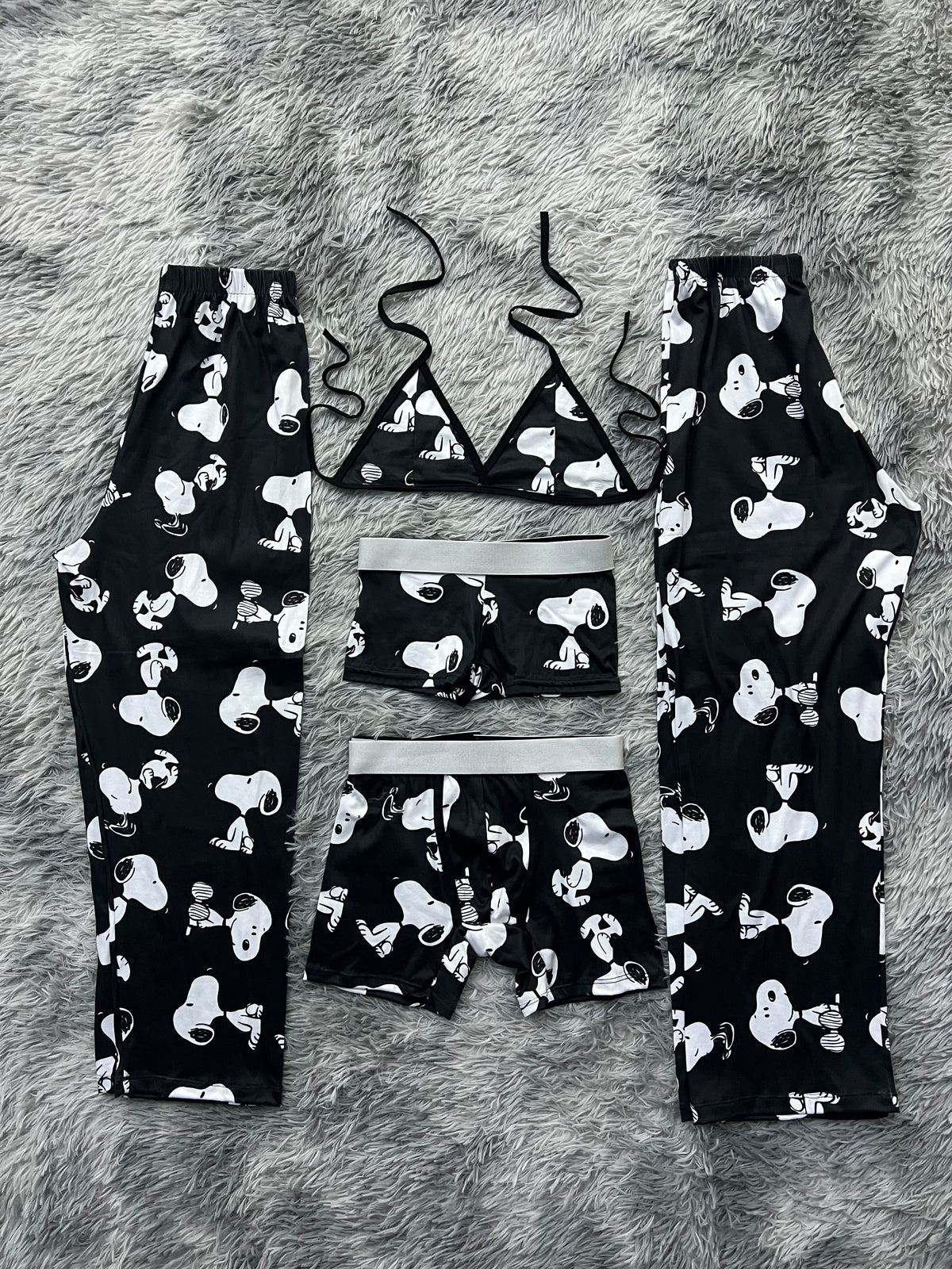 Snoopy Fondo Negro Pijama De 5 Piezas