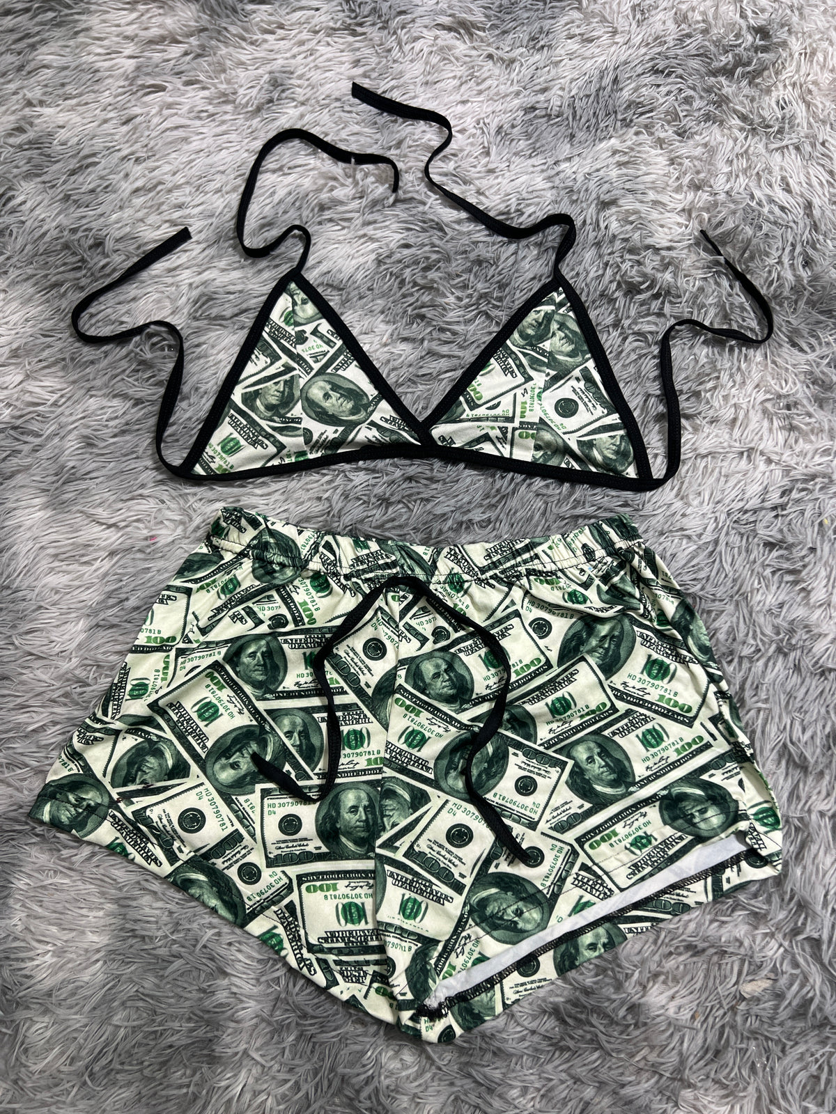Dolares Top Con Short Brush