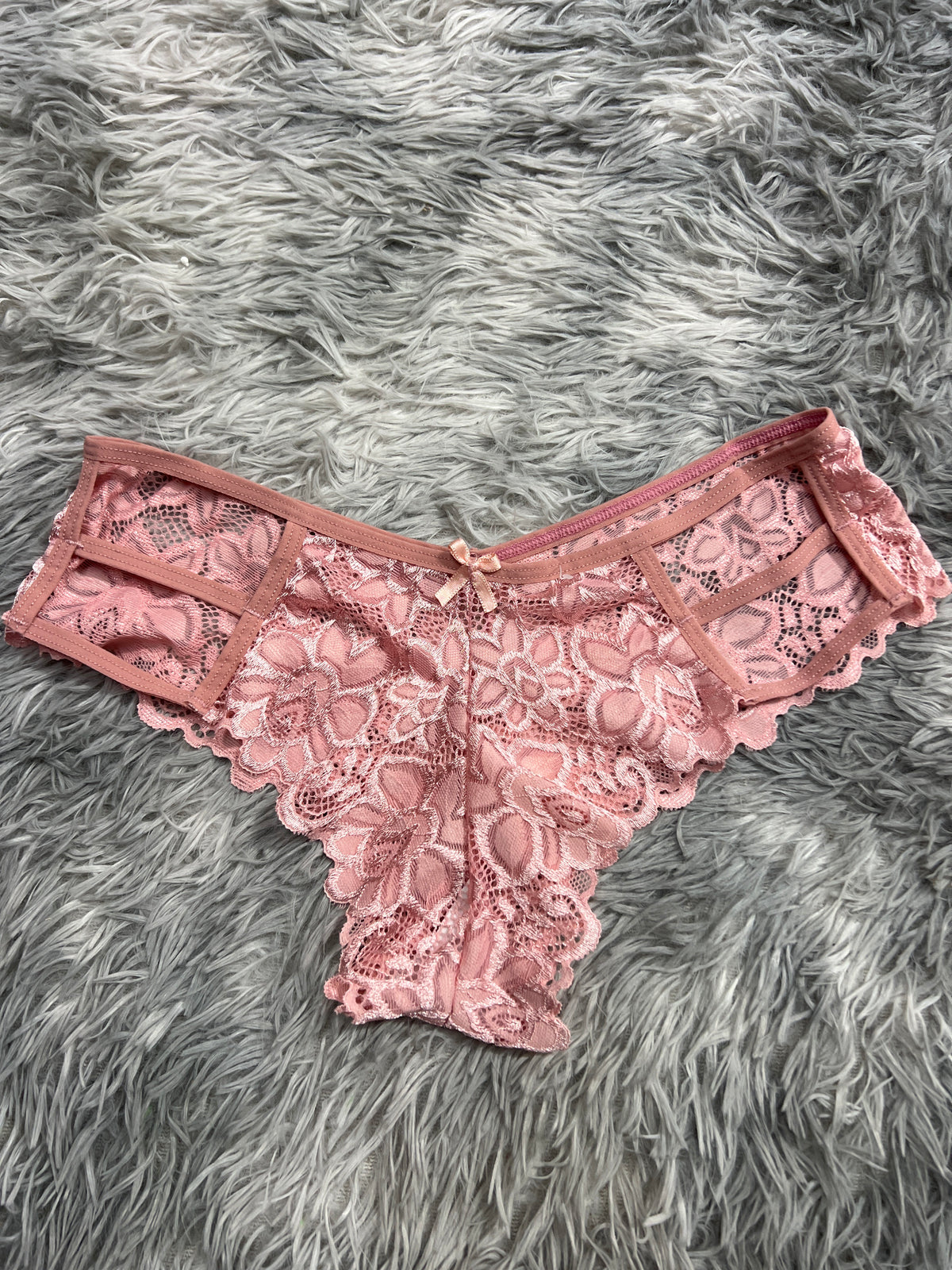 Líneas Delanteras Rosa Tanga De Dama