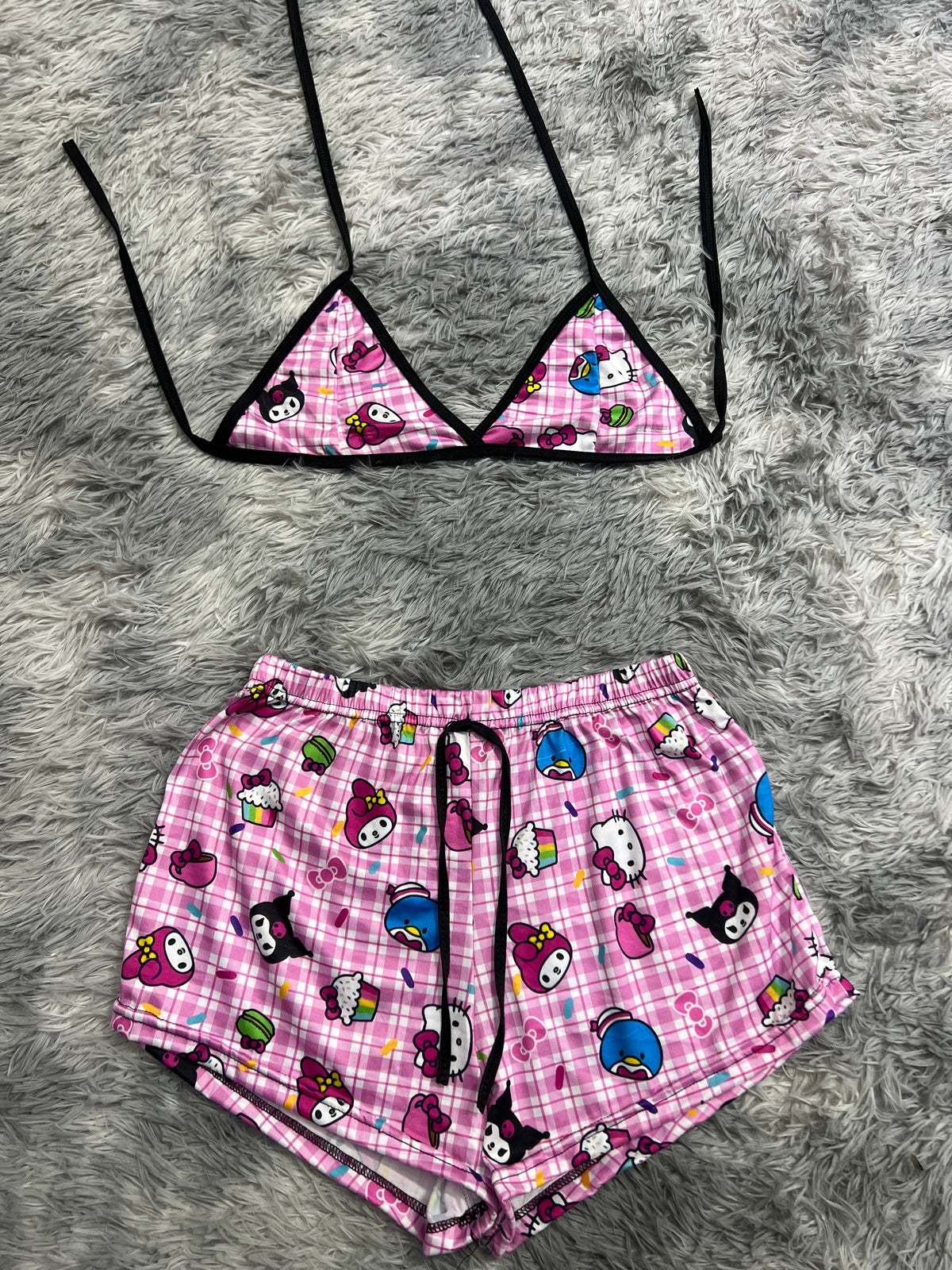 Hello Kitty Friends Top Con Short Brush