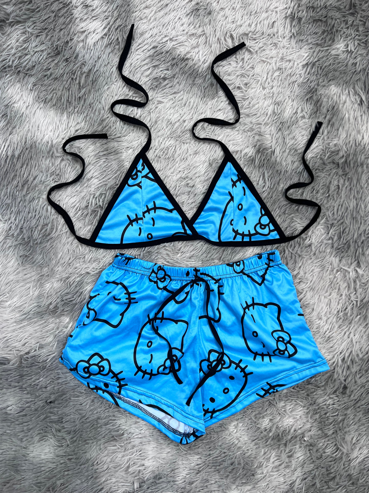 Hello Kitty Azul Top Con Short Brush