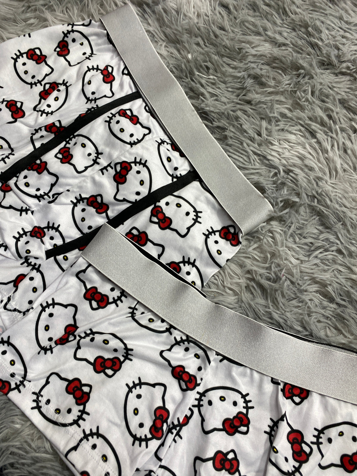 Hello Kitty Caras Fondo Blanco Duo Con Boxer Unitalla