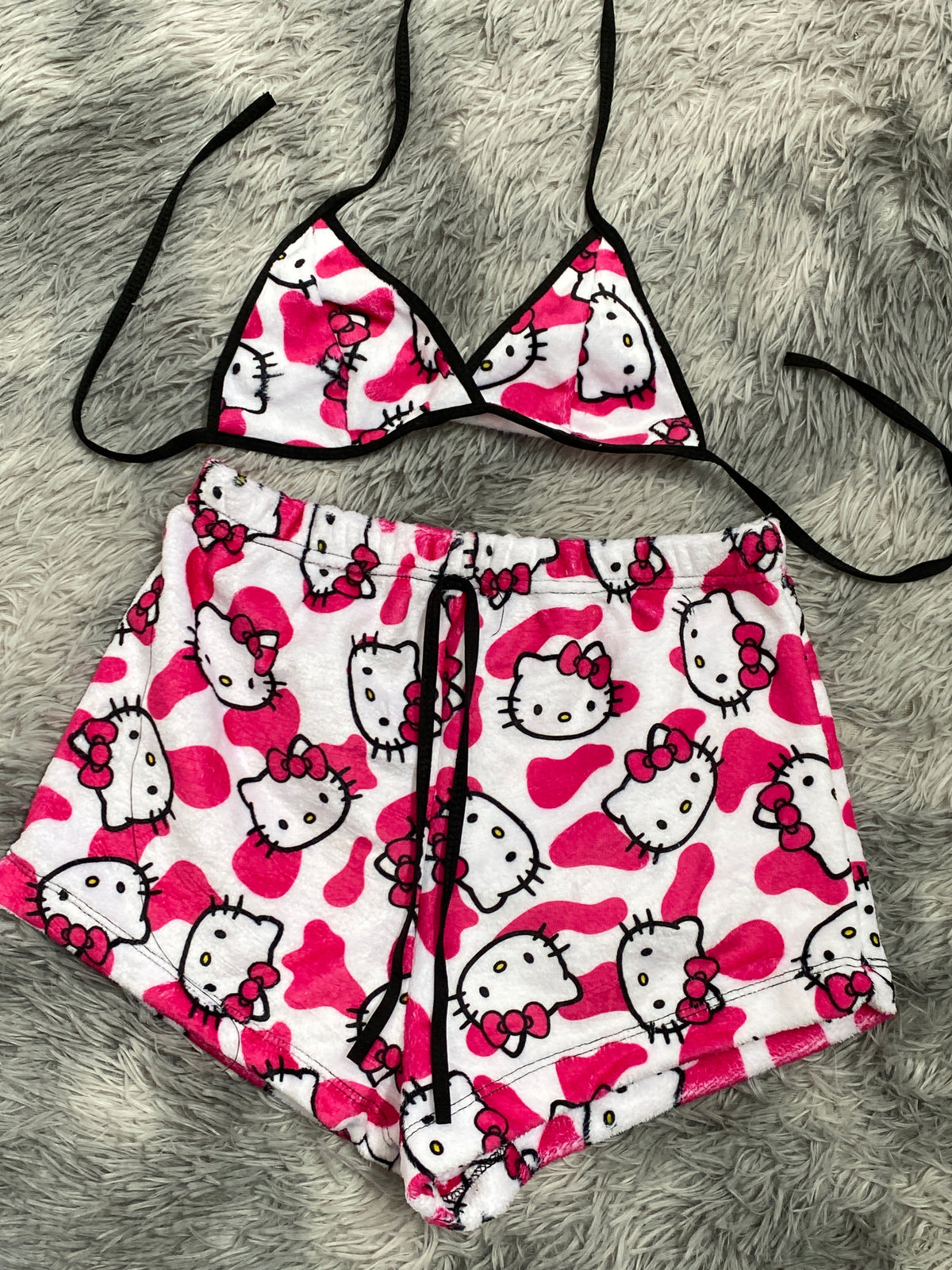 Hello Kitty Vaca Top Con Short Brush