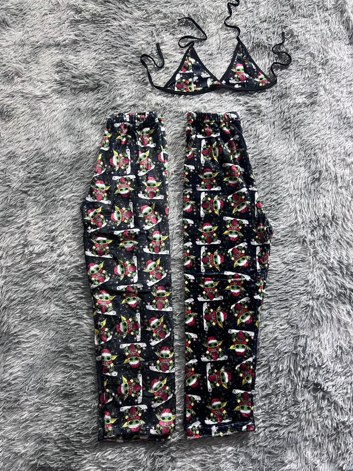 Baby Yoda Invierno Duo De Pijama Afelpada