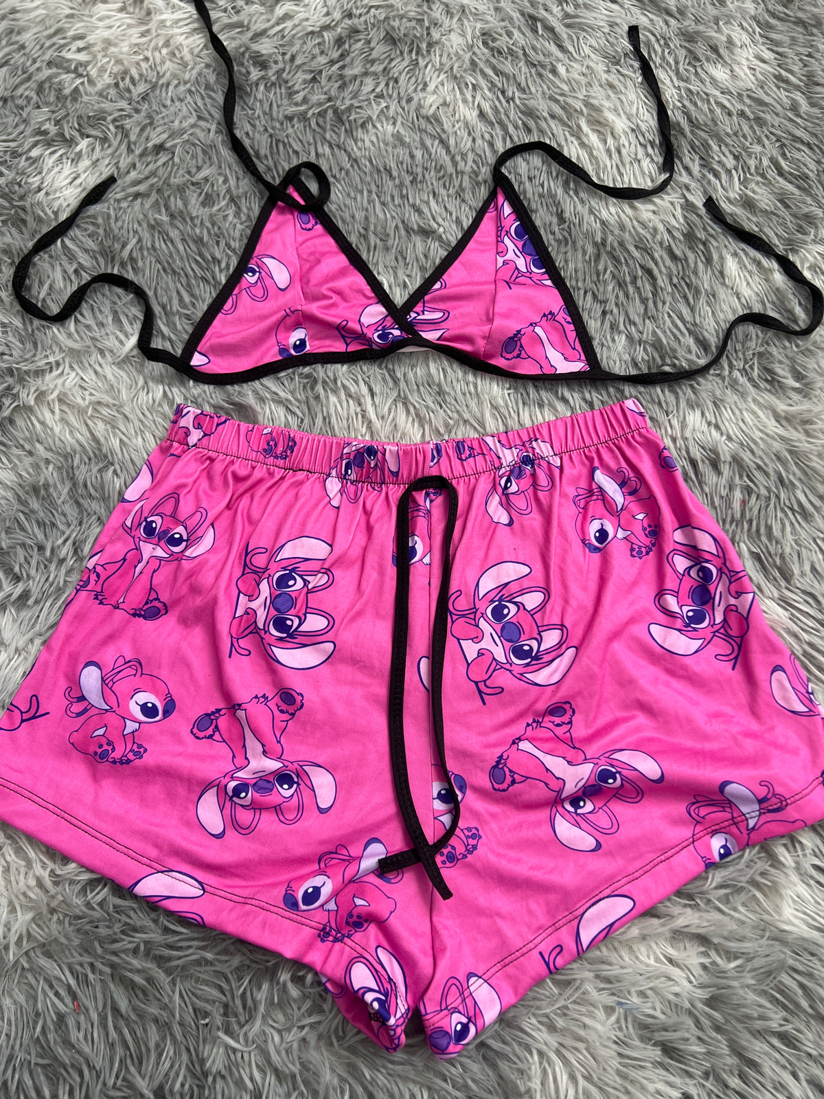 Stitch Fondo Rosa Top Con Short Brush