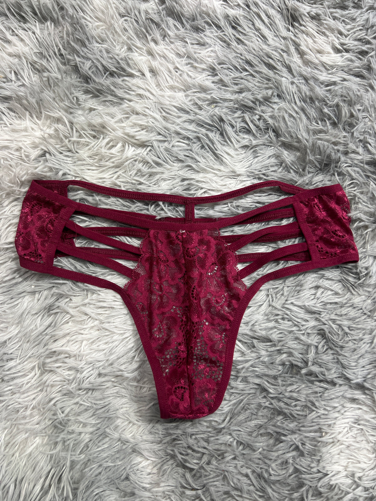 Líneas Vino Tanga De Dama