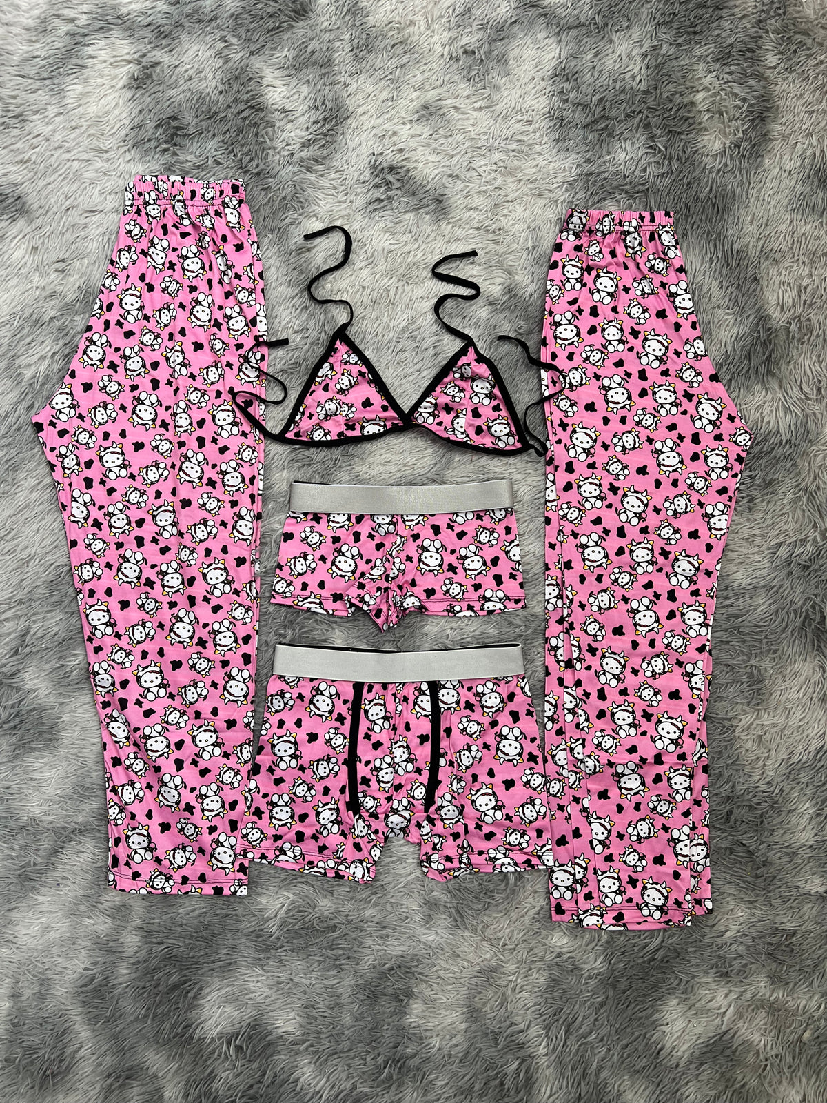 Hello Kitty Vaquita Pijama De 5 Piezas