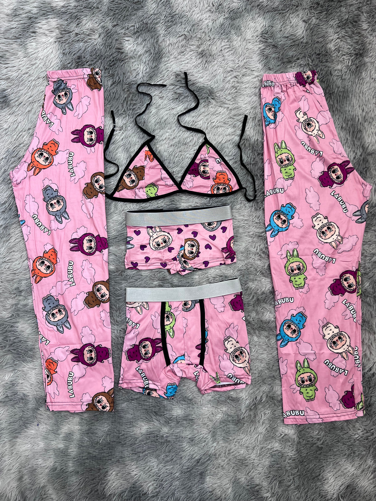 Labubu Rosa Pijama De 5 Piezas