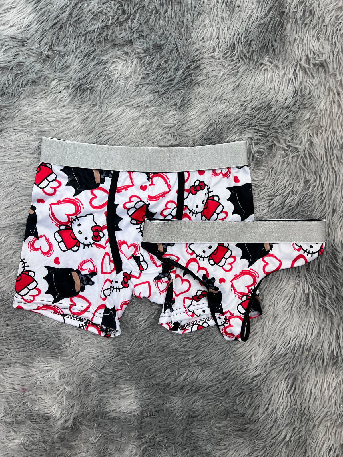 Batman Y Hello Kitty Corazón Fondo Duo Unitalla Con Tanga