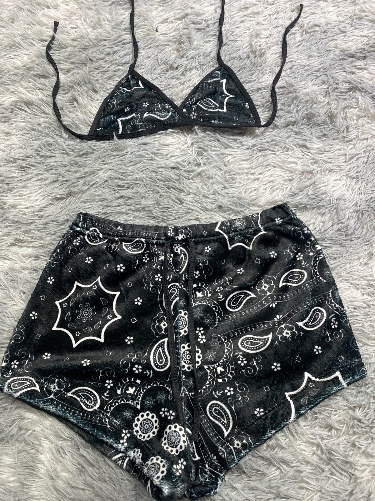 Mandala Top Con Short Afelpado