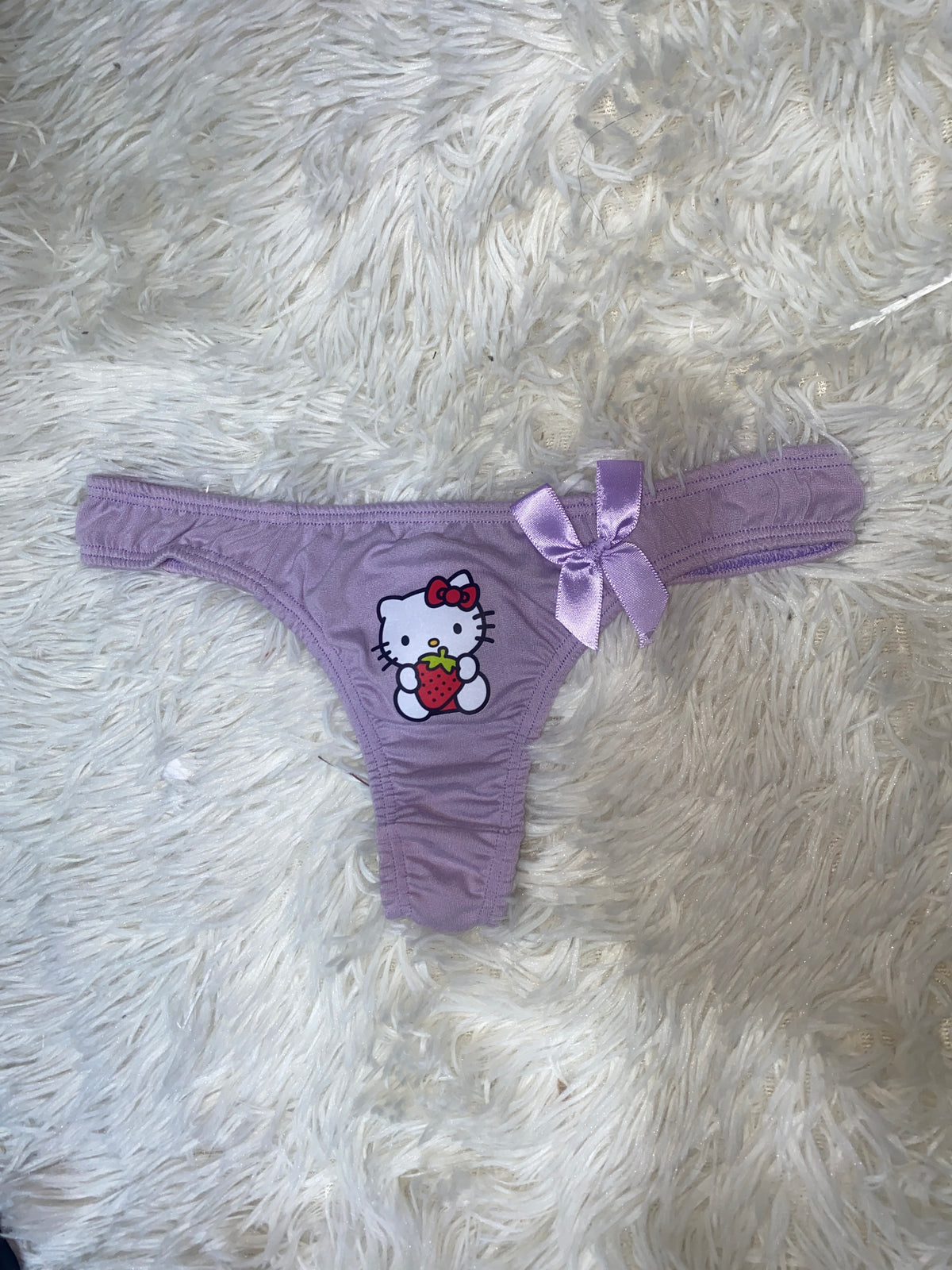 Hello Kitty Gruesa Color Morado Tanga De Dama