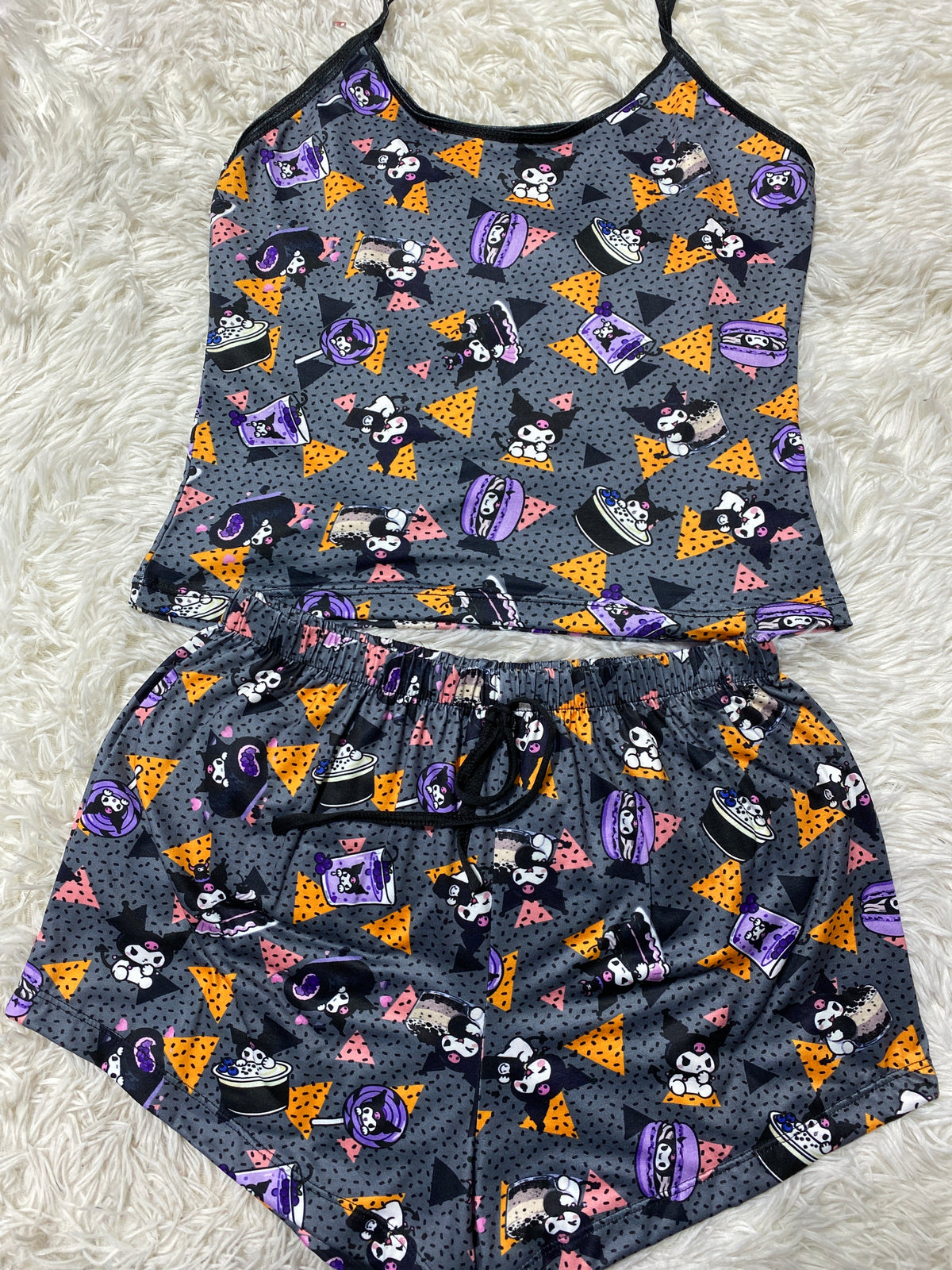 Kuromi Triangulos Blusa Con Short
