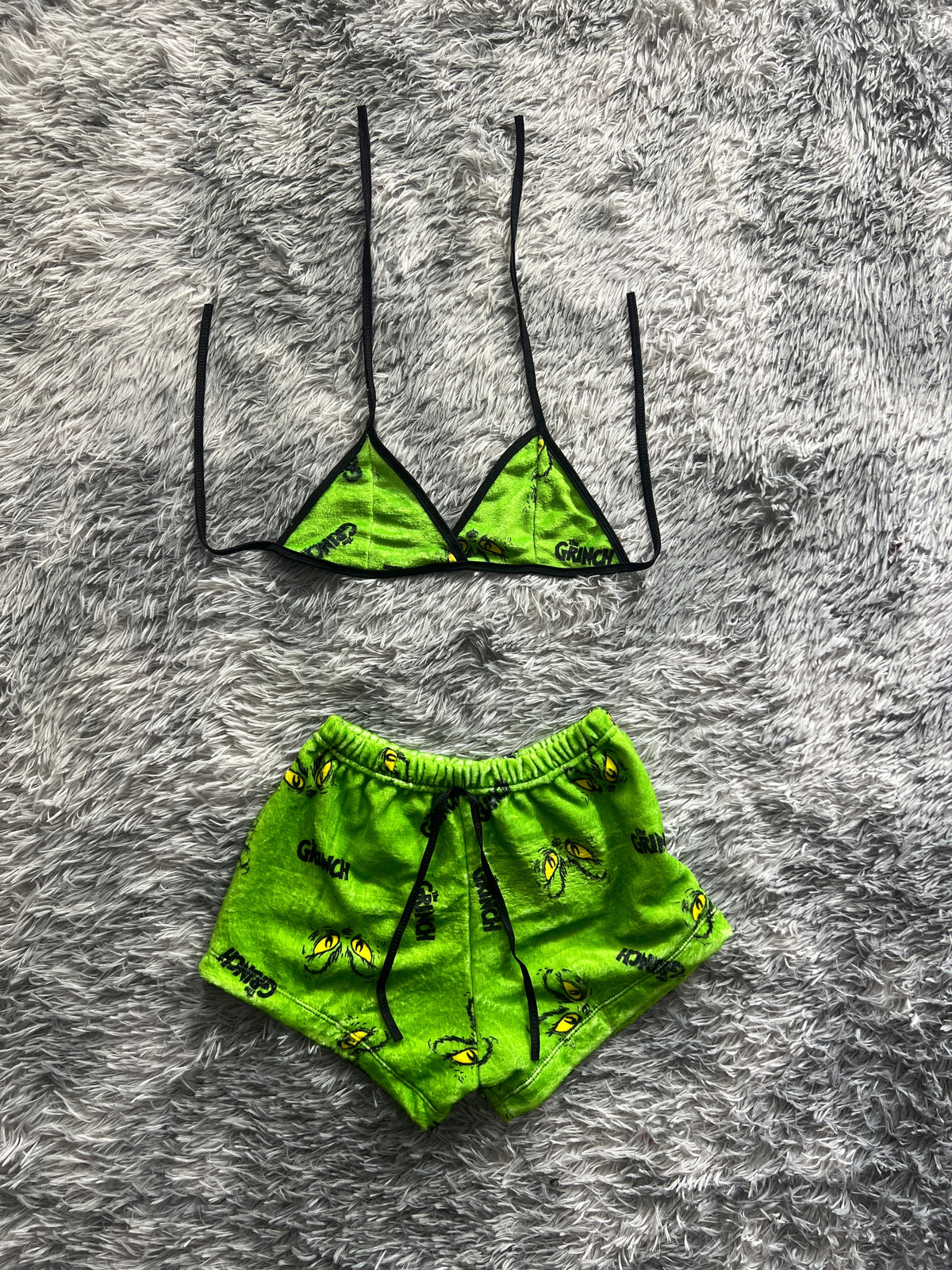 El Grinch Cara Fondo Verde Top Con Short Unitalla De Afelpada