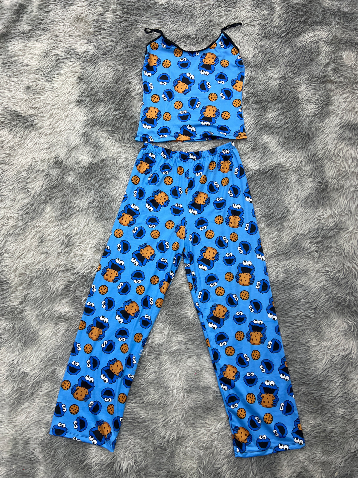 Come Galletas Su Galleta Blusa Con Pantalón