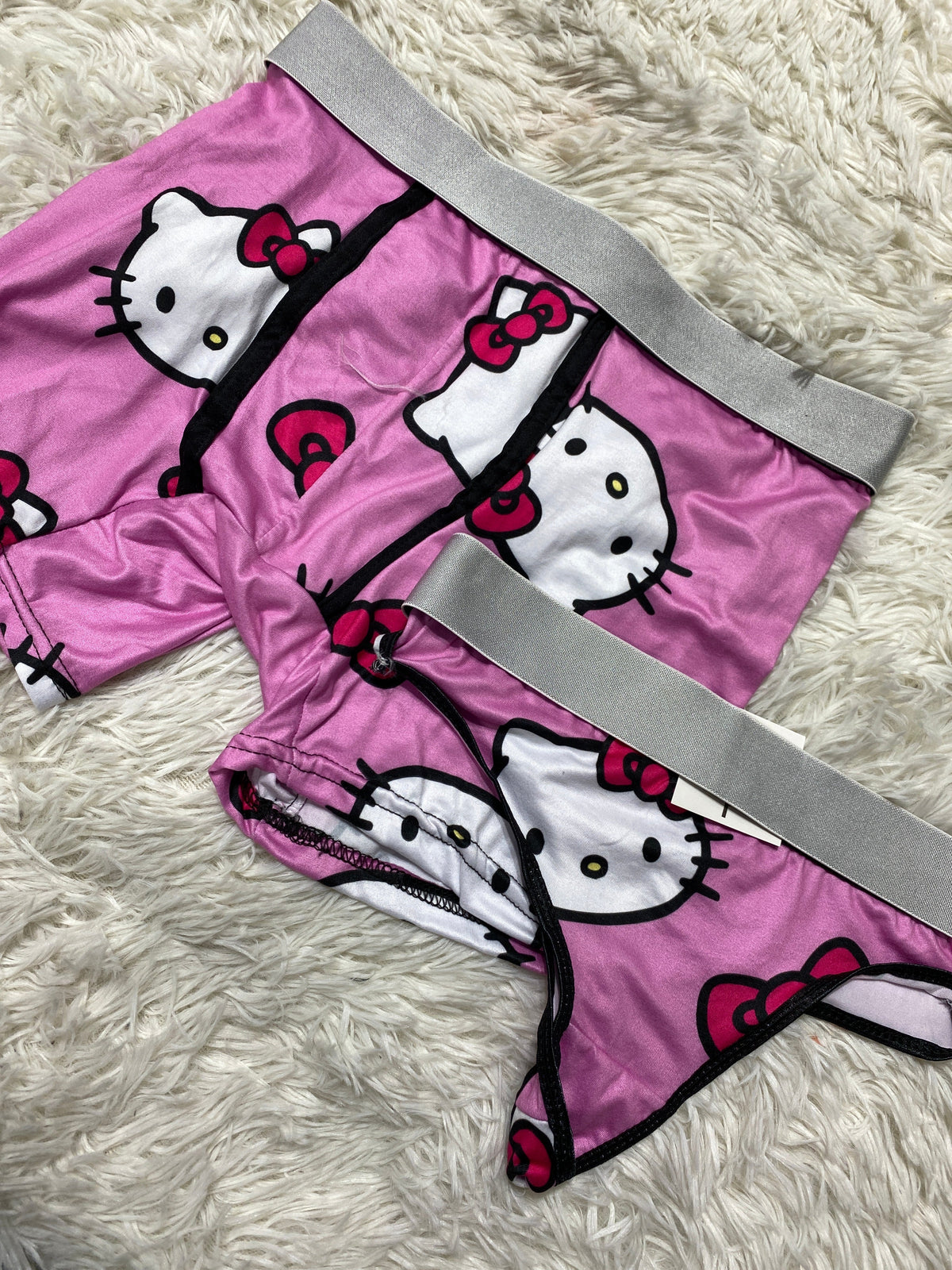 Hello Kitty Caras Duo XL Con Tanga