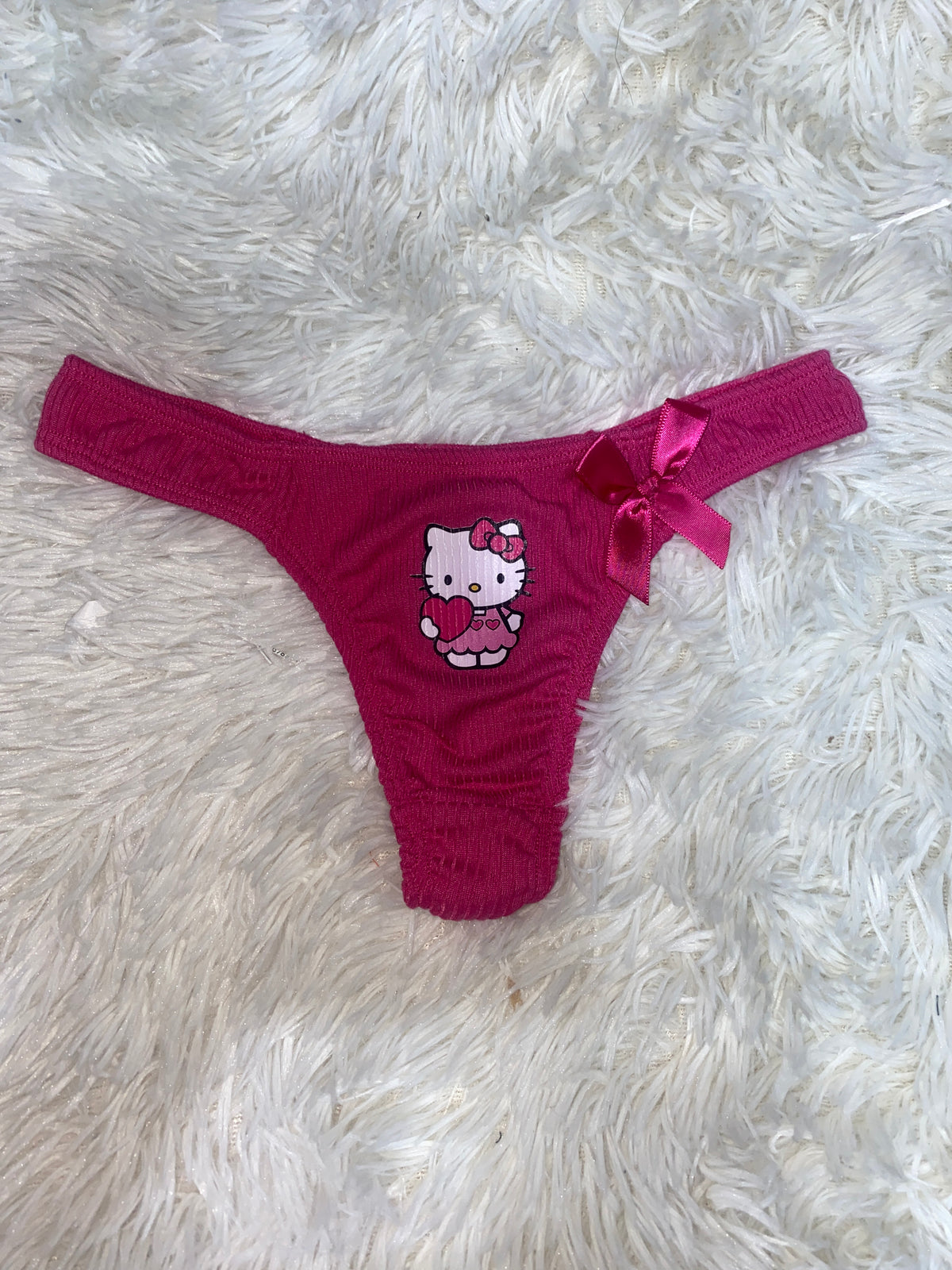 Hello Kitty Gruesa Color Rosa Fuerte Tanga De Dama