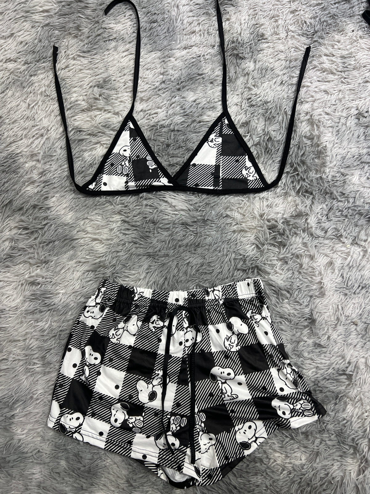 Snoopy Rayas Y Cuadros Blanco Y Negro Top Con Short Brush