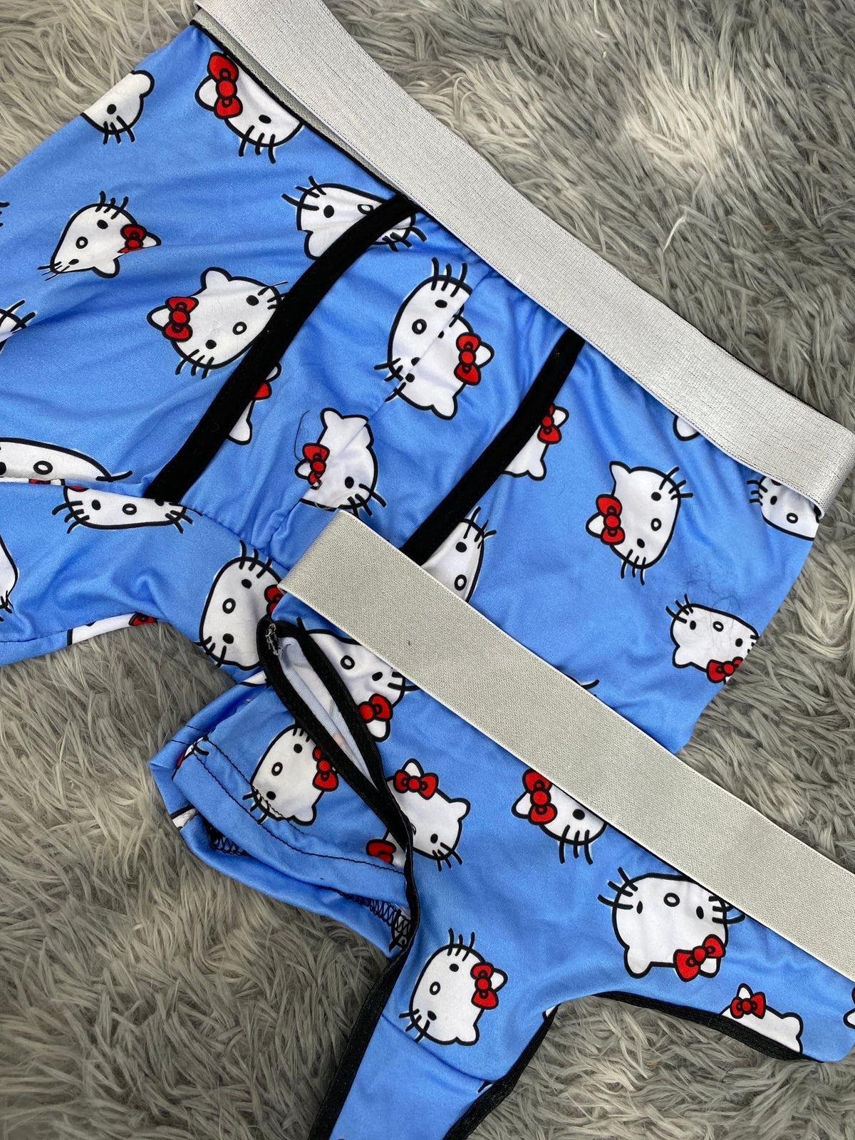 Hello Kitty Caritas Fondo Azul Duo Unitalla Con Tanga