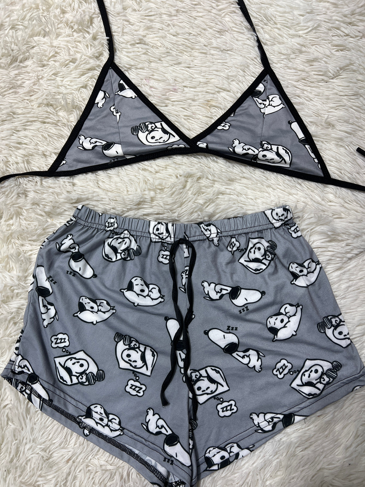 Snoopy Gris Top Con Short Brush