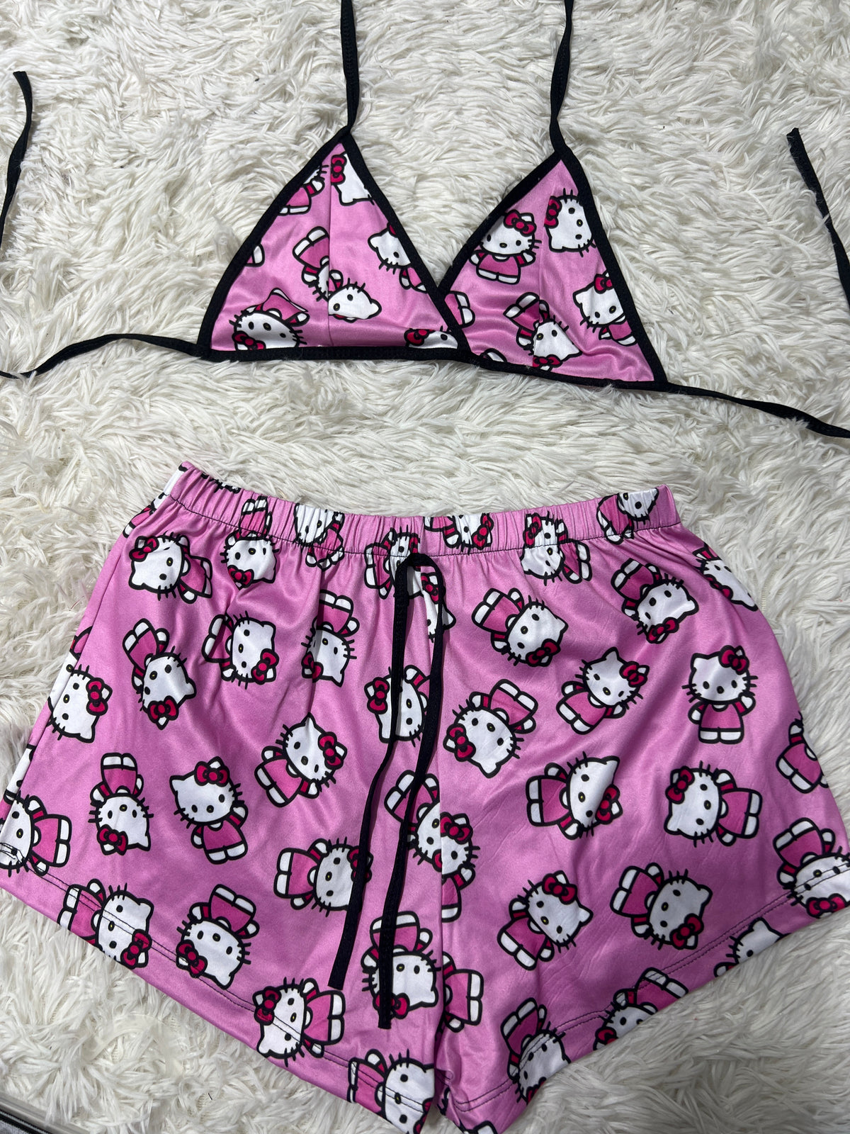 Hello Kitty Top Con Short Brush