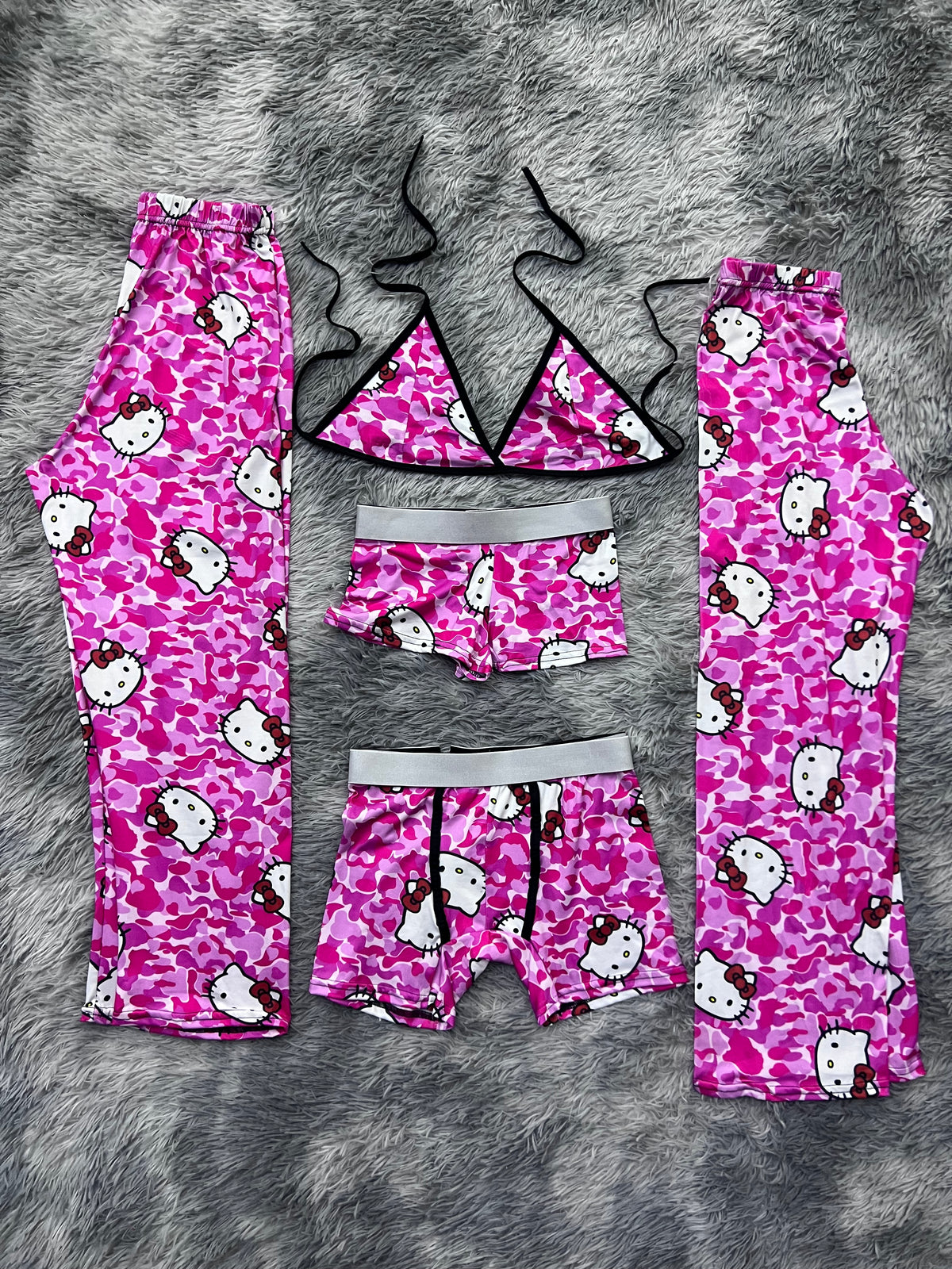 Hello Kitty Camuflaje Pijama De 5 Piezas