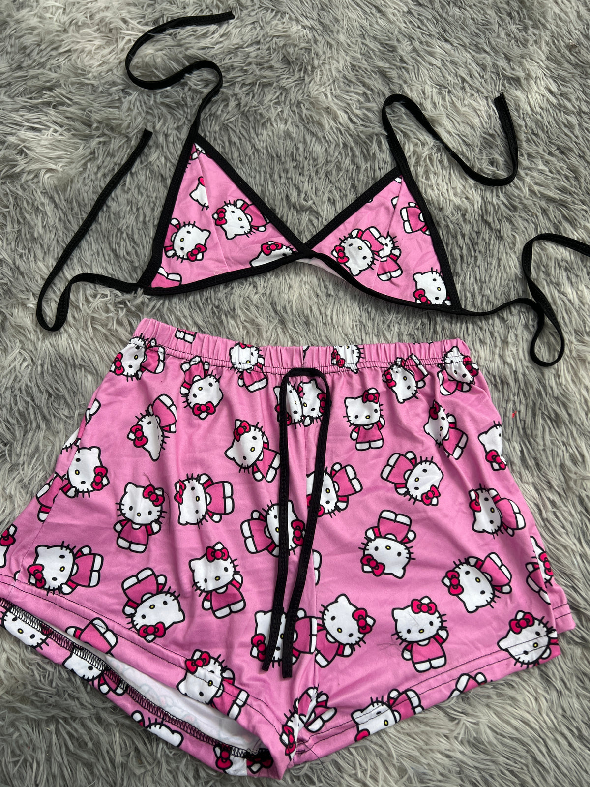 Hello Kitty Fondo Rosa Top Con Short Brush
