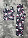Hello Kitty Animal Print Gris Blusa Con Pantalón