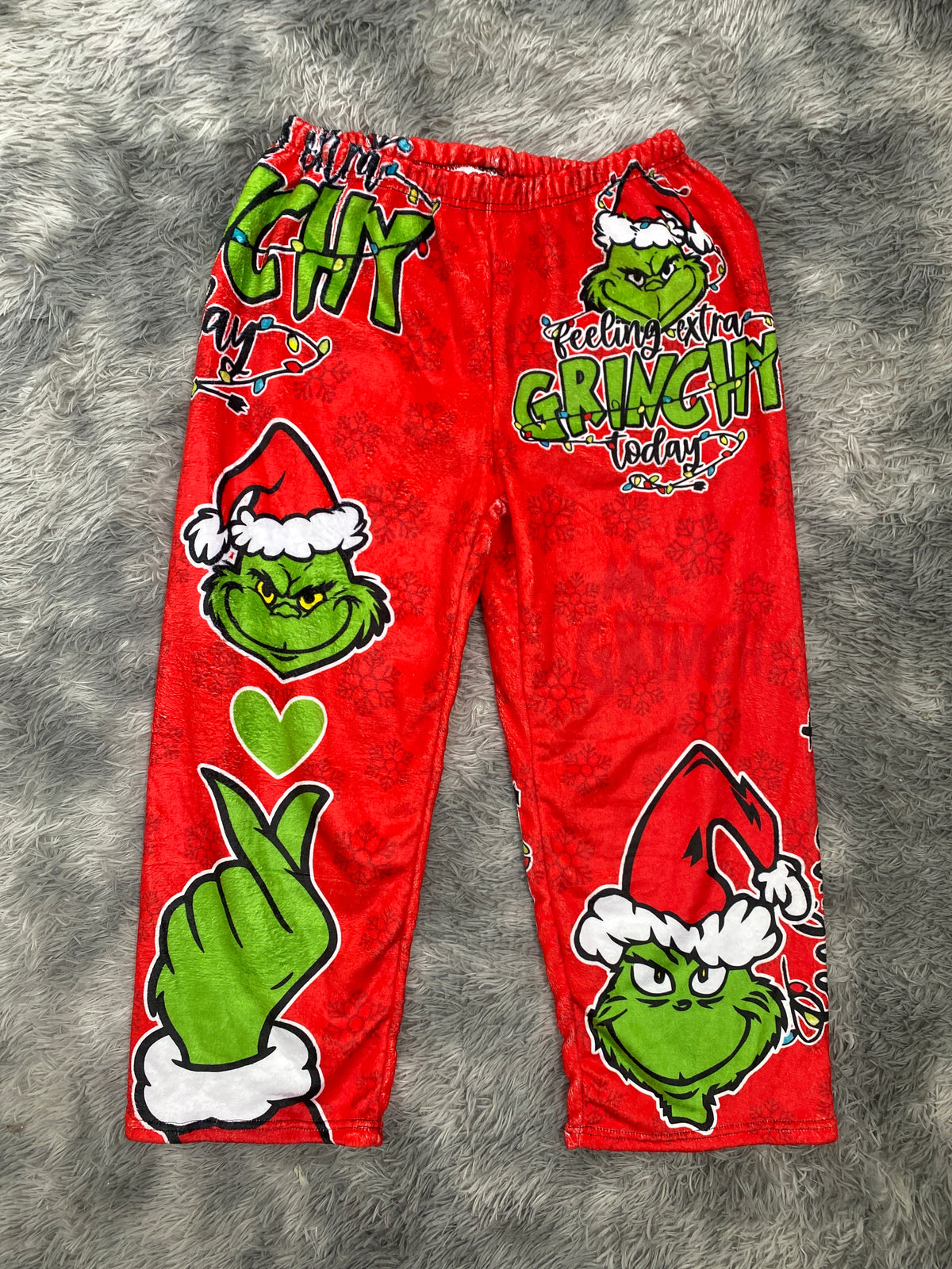 Grinch corazón fondo rojo  Pantalón De Pijama Caballero