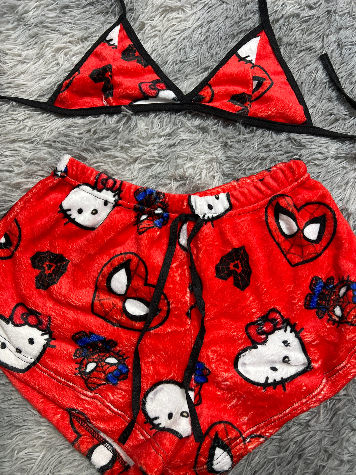 Spider Kitty Top Con Short Afelpado