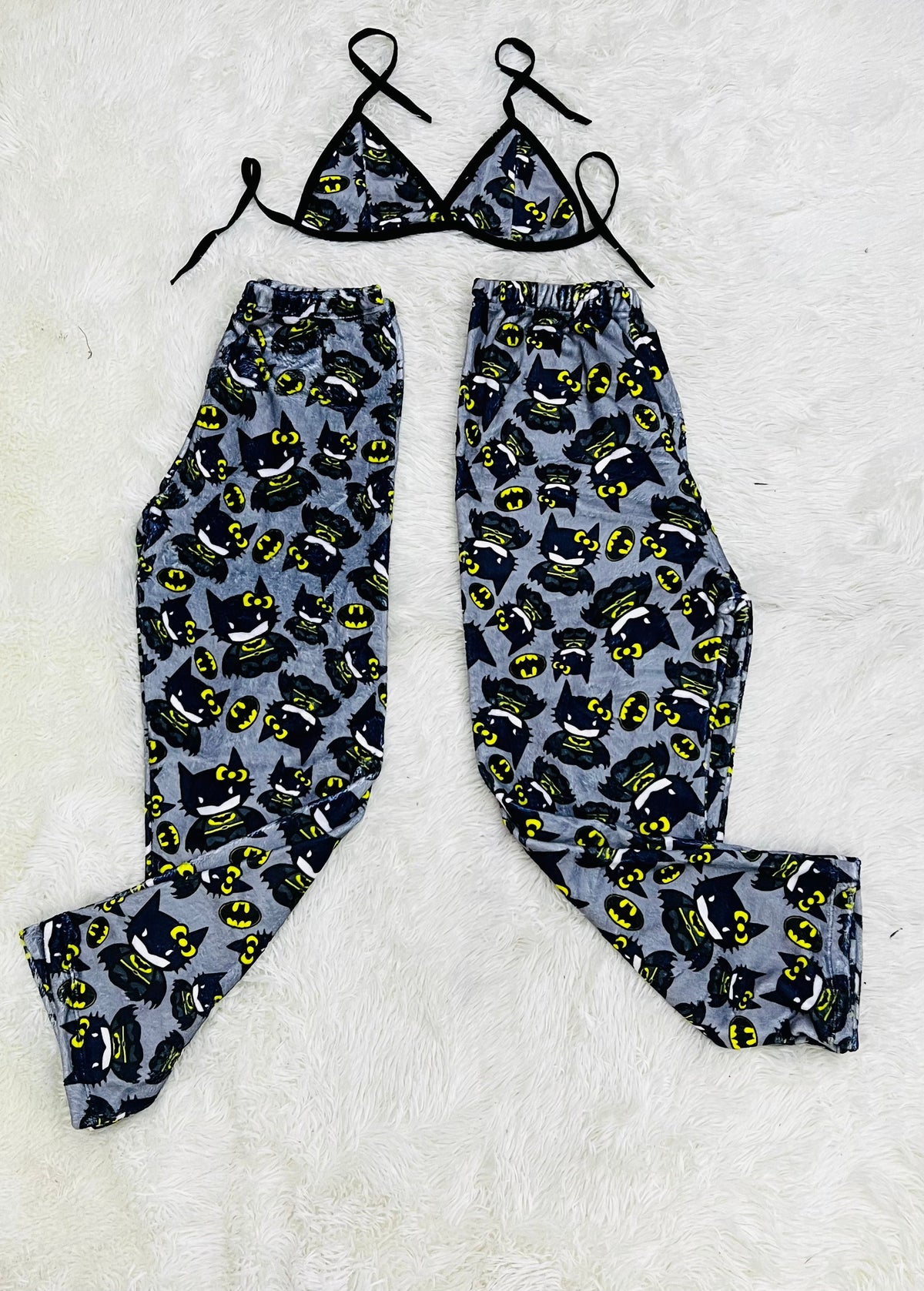 Hello Kitty Y Batman Duo De Pijama Afelpada