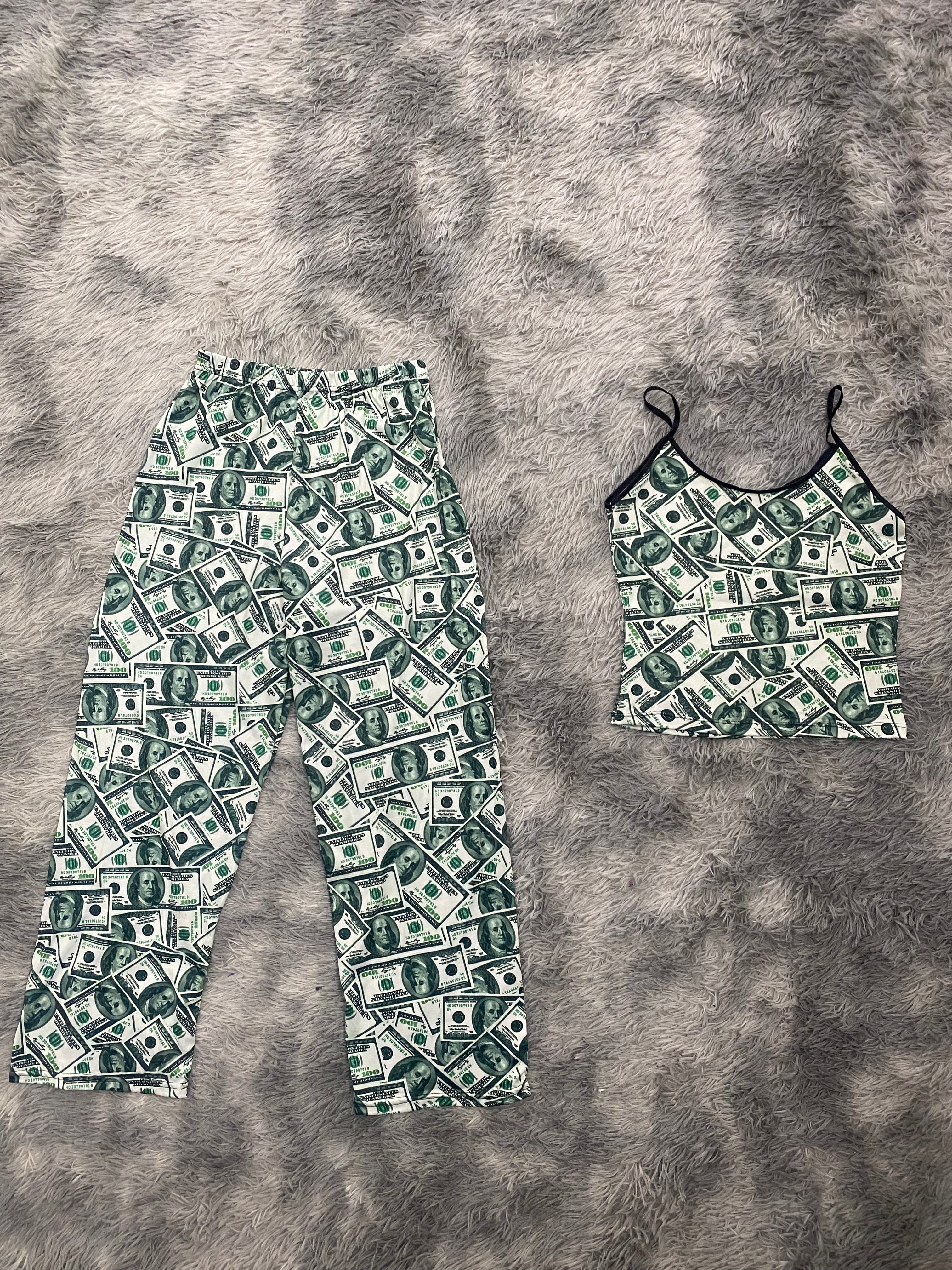 Dolares Blusa Con Pantalón