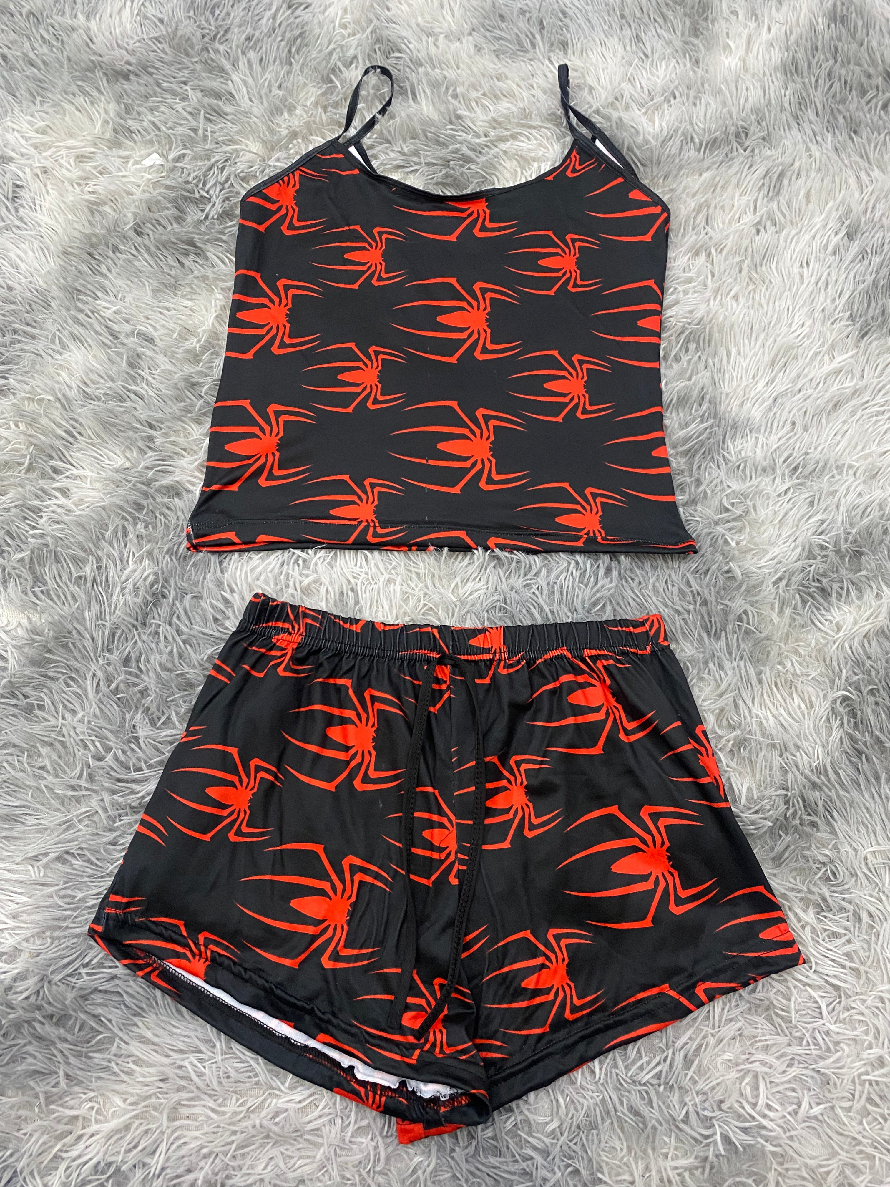 Arañas rojas fondo negro Blusa Con Short