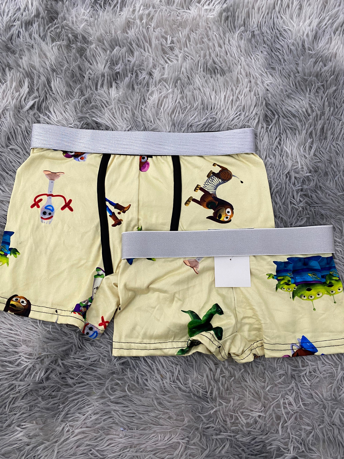 Toy Story Fondo Amarillo Duo Con Boxer XL