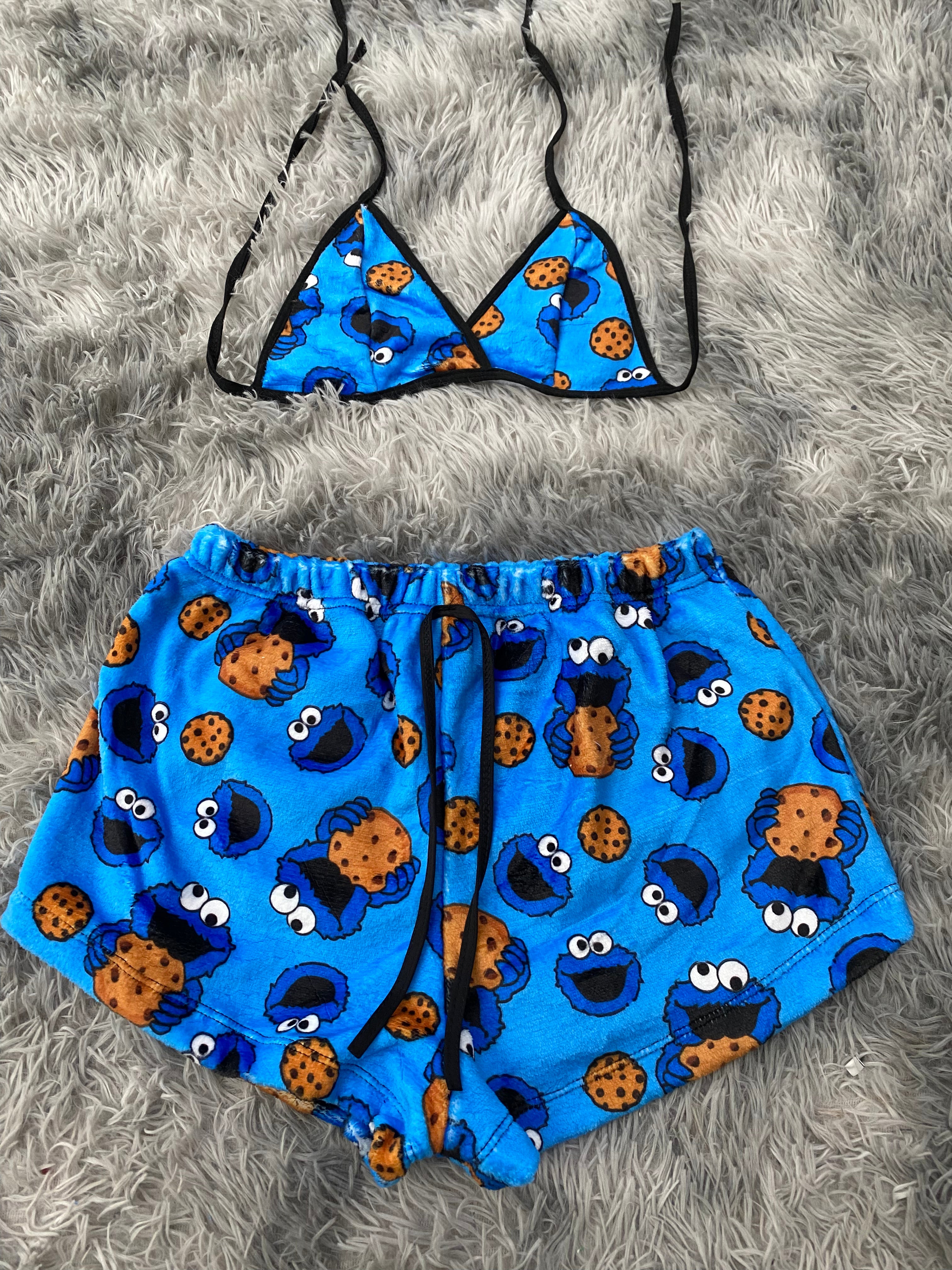 Come Galletas Top Con Short Afelpado