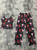 Spider Kitty Corazones Fondo Negro Blusa Con Pantalón