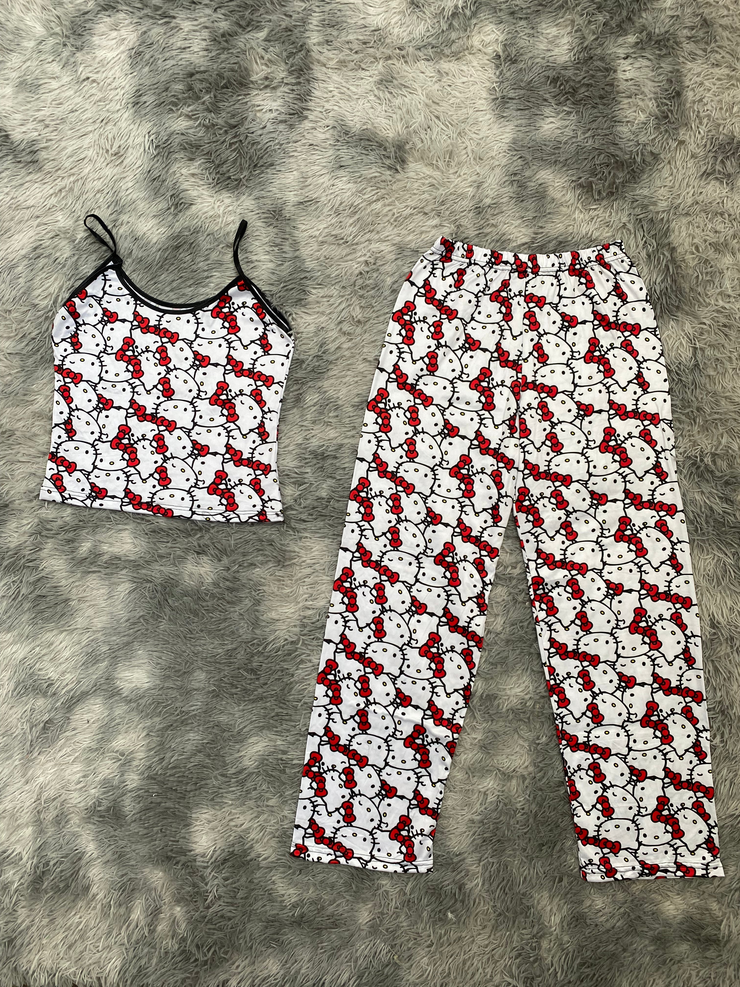 Hello Kitty Guino Blusa Con Pantalón
