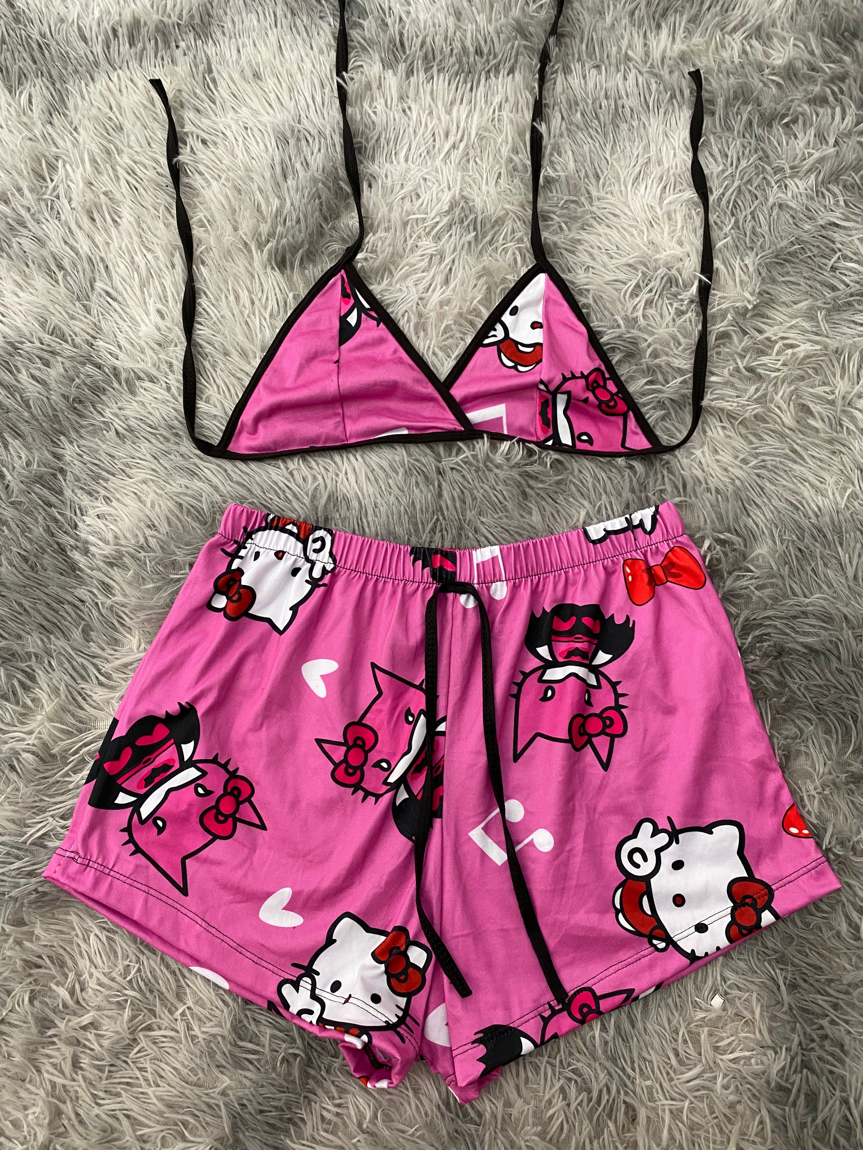 Hello Kitty Y Batman Fondo Rosa Top Con Short Brush