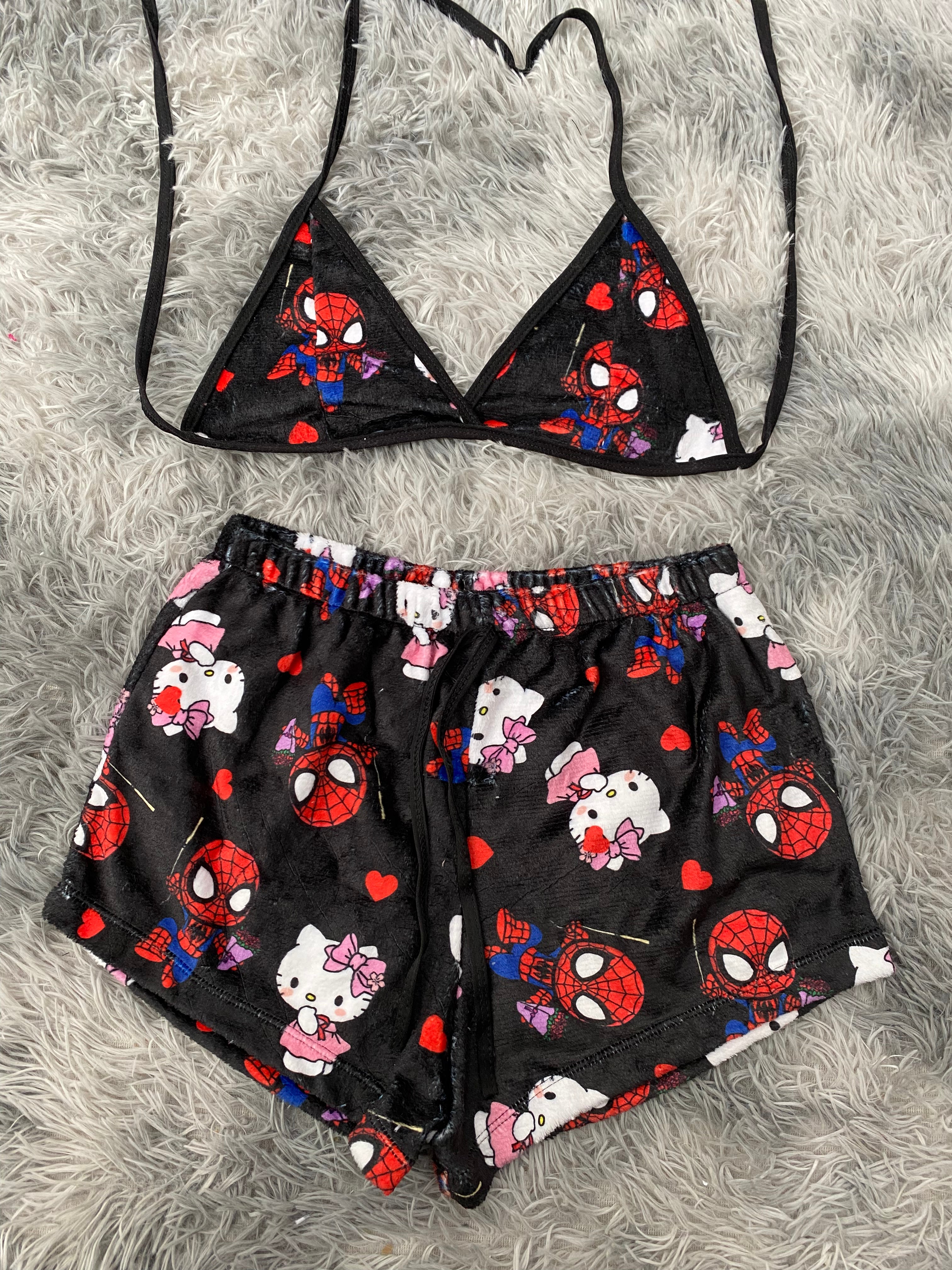 Spider Kitty Fondo Negro Top Con Short Afelpado