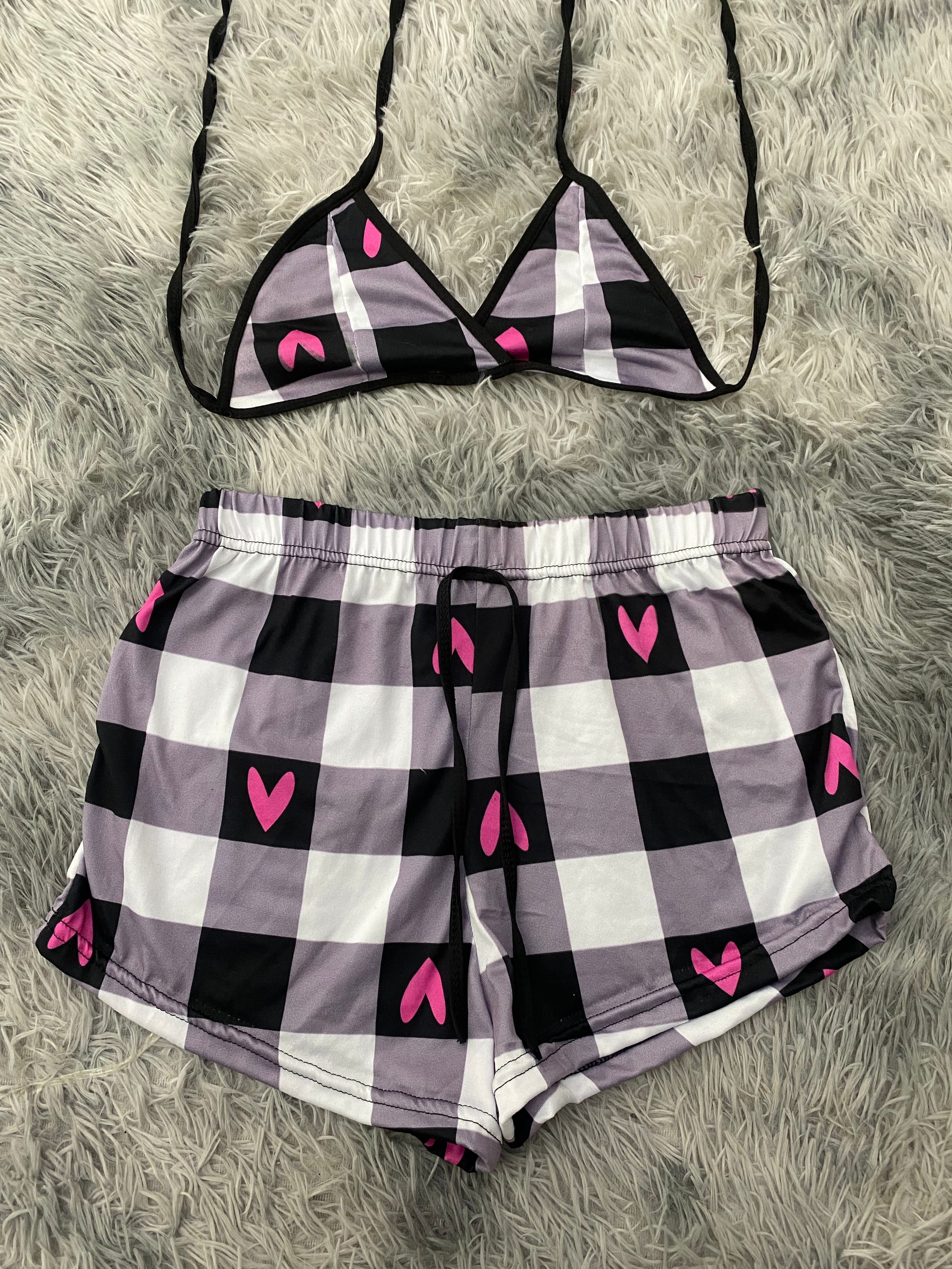 Cuadros Negros Y Grises Con Corazones Top Con Short Brush