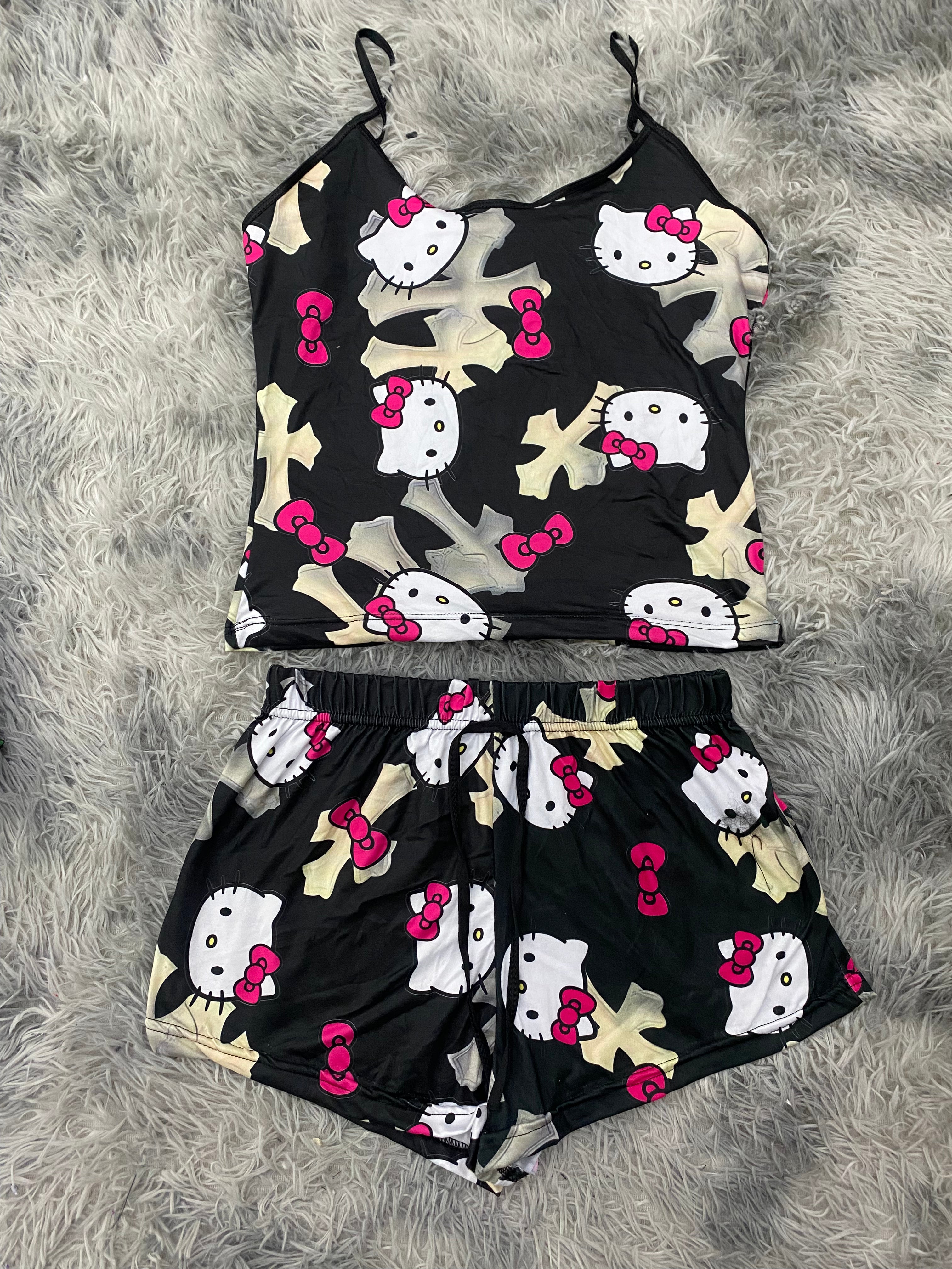 Hello Kitty Cruces Blusa Con Short