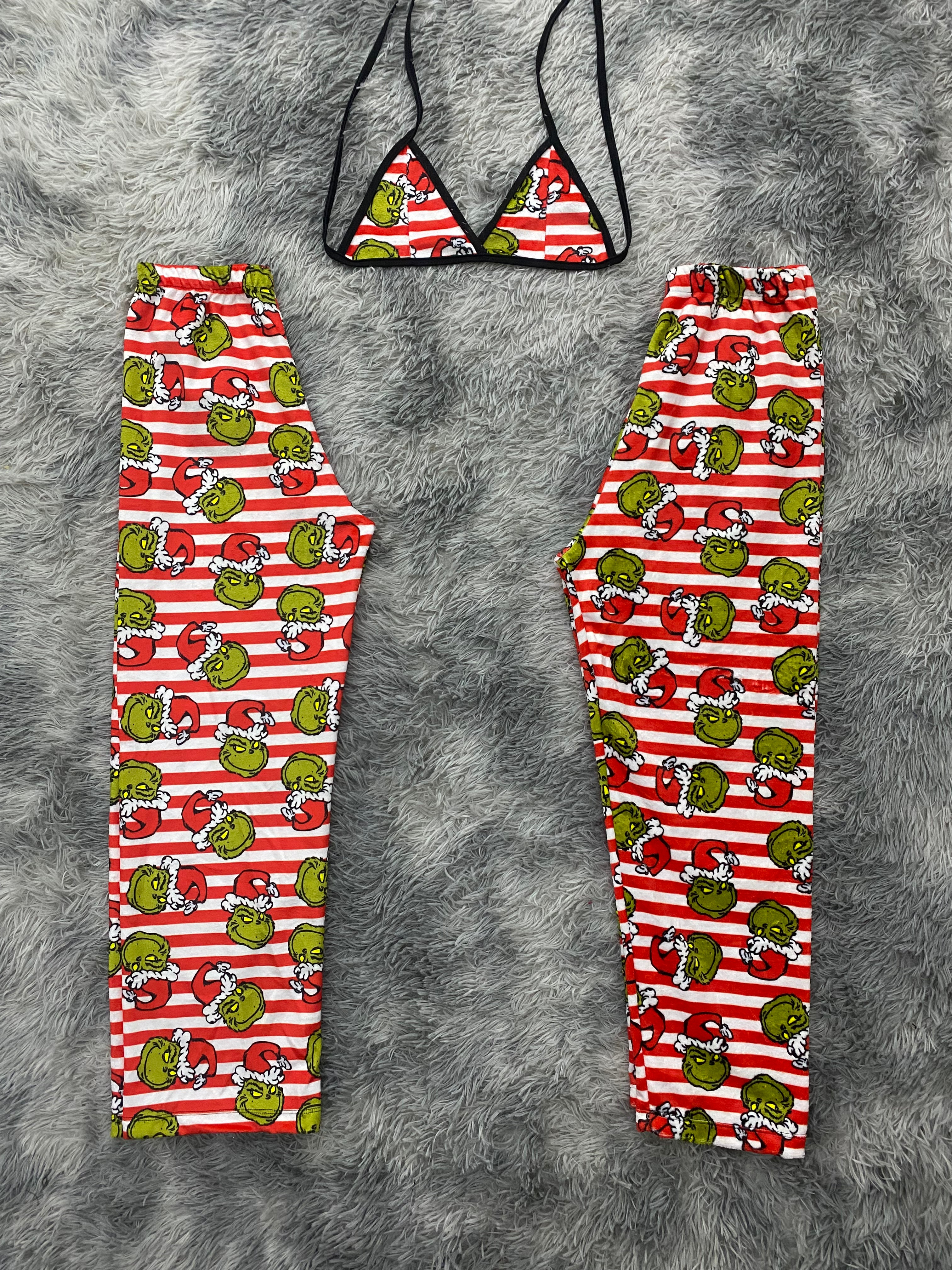 Grinch líneas chicas rojas y blancas Pijama Afelpada