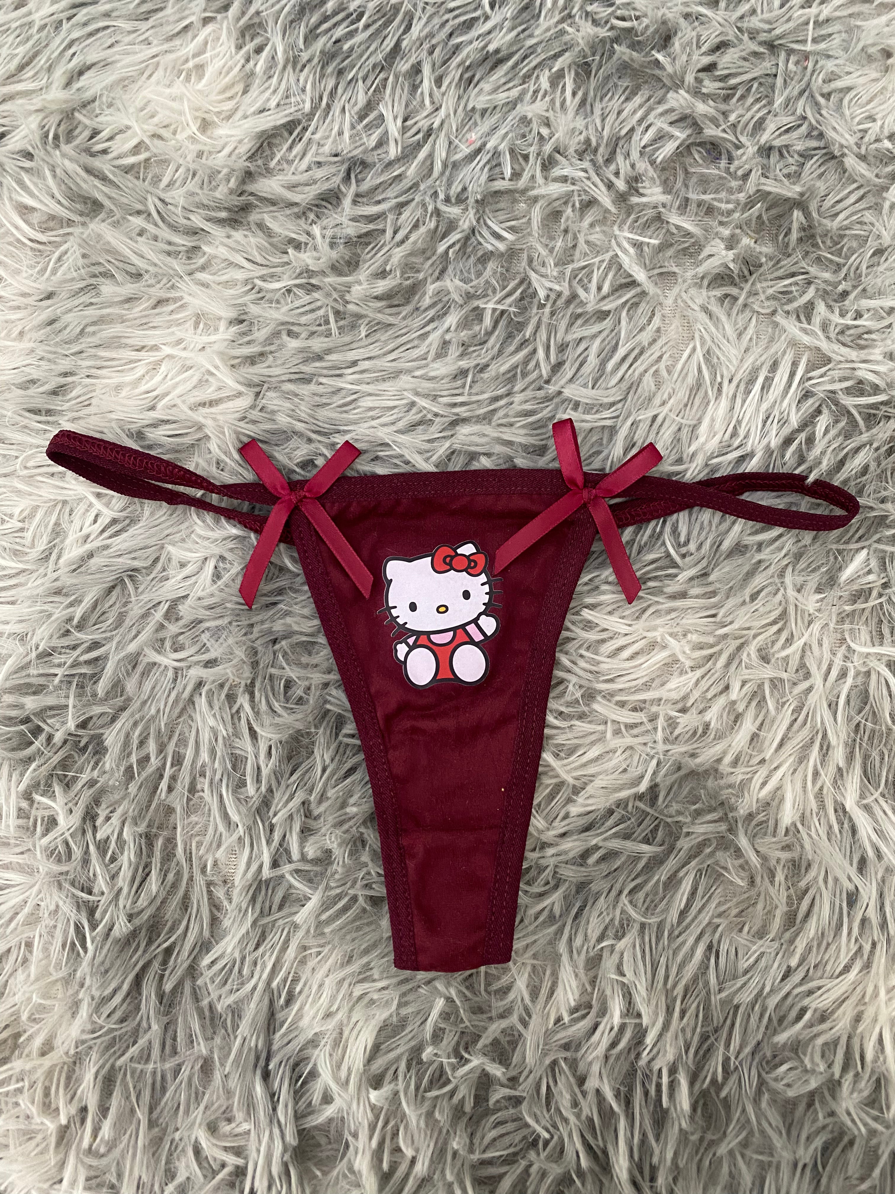 Hello Kitty Delgada Color Vino Tanga De Dama