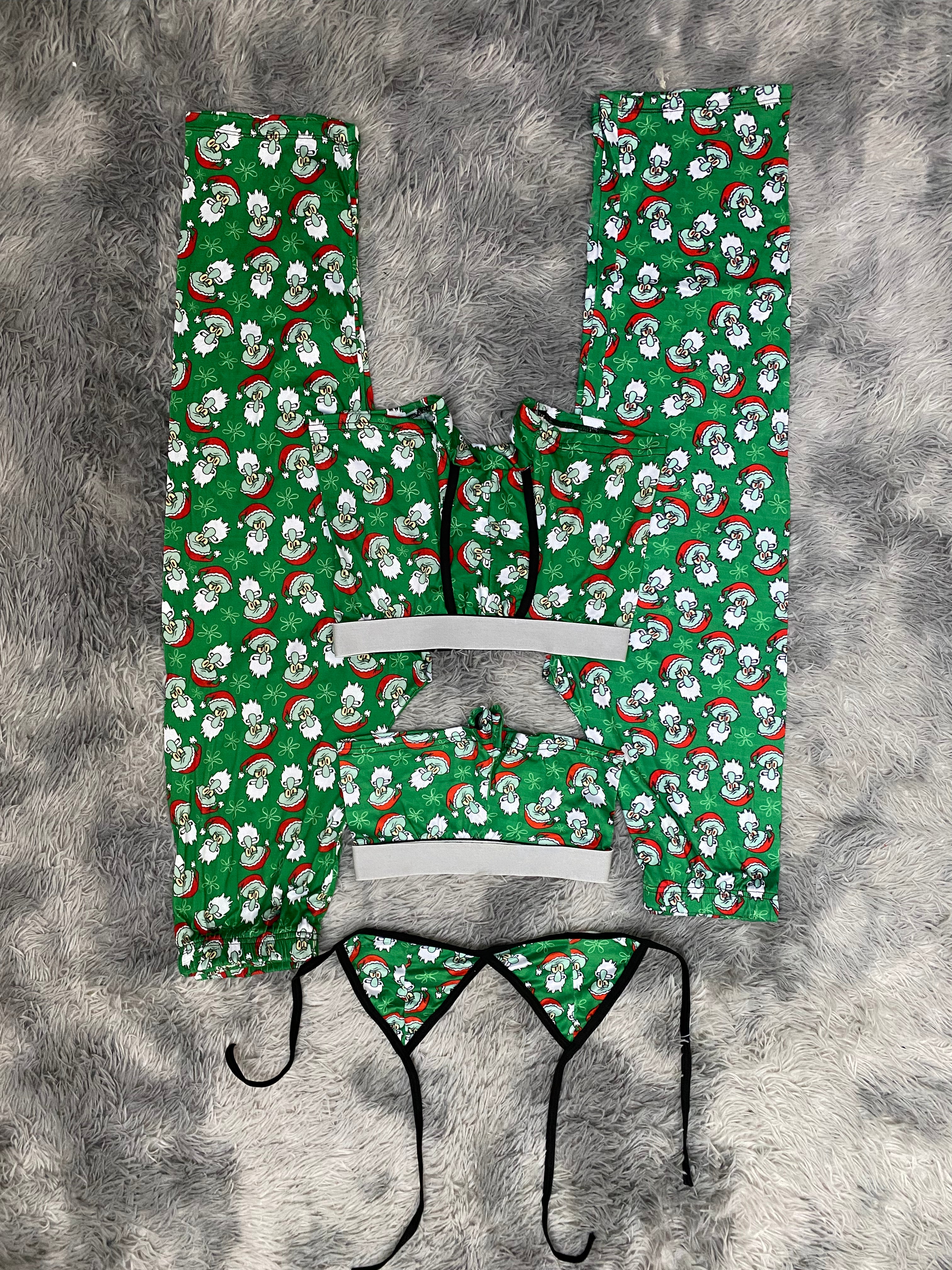 Calamardo navideño fondo verde Pijama De 5 Piezas
