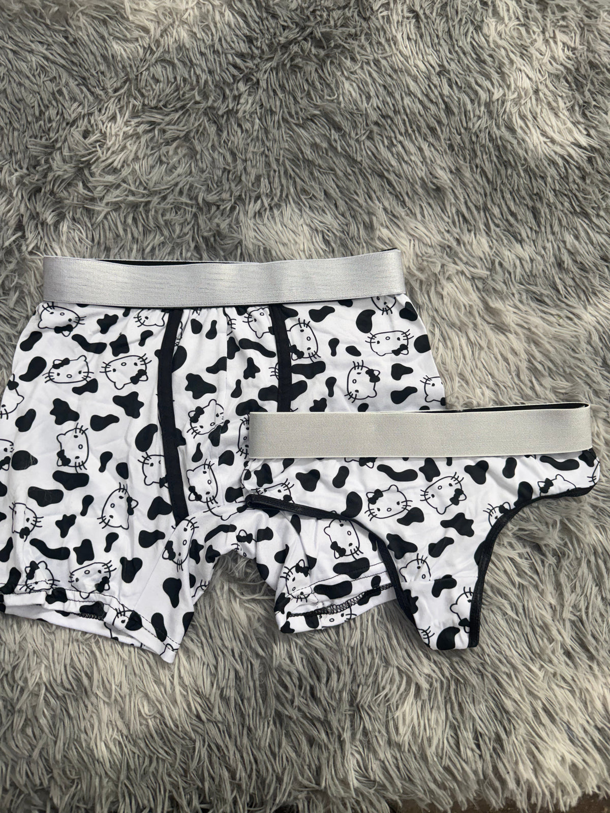 Hello Kitty Vaquita Blanco Duo XL Con Tanga